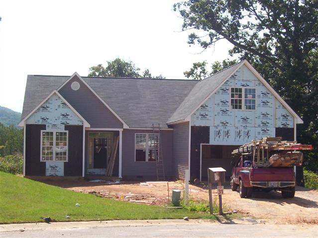 A picture of the property located at 412 SILO DR, ASHEVILLE NC 28806.