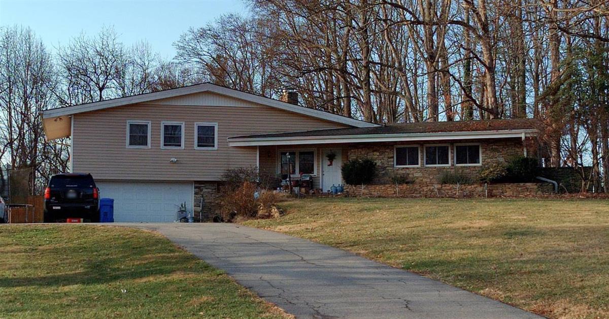 A picture of the property located at 87 W OAKVIEW RD ASHEVILLE NC.