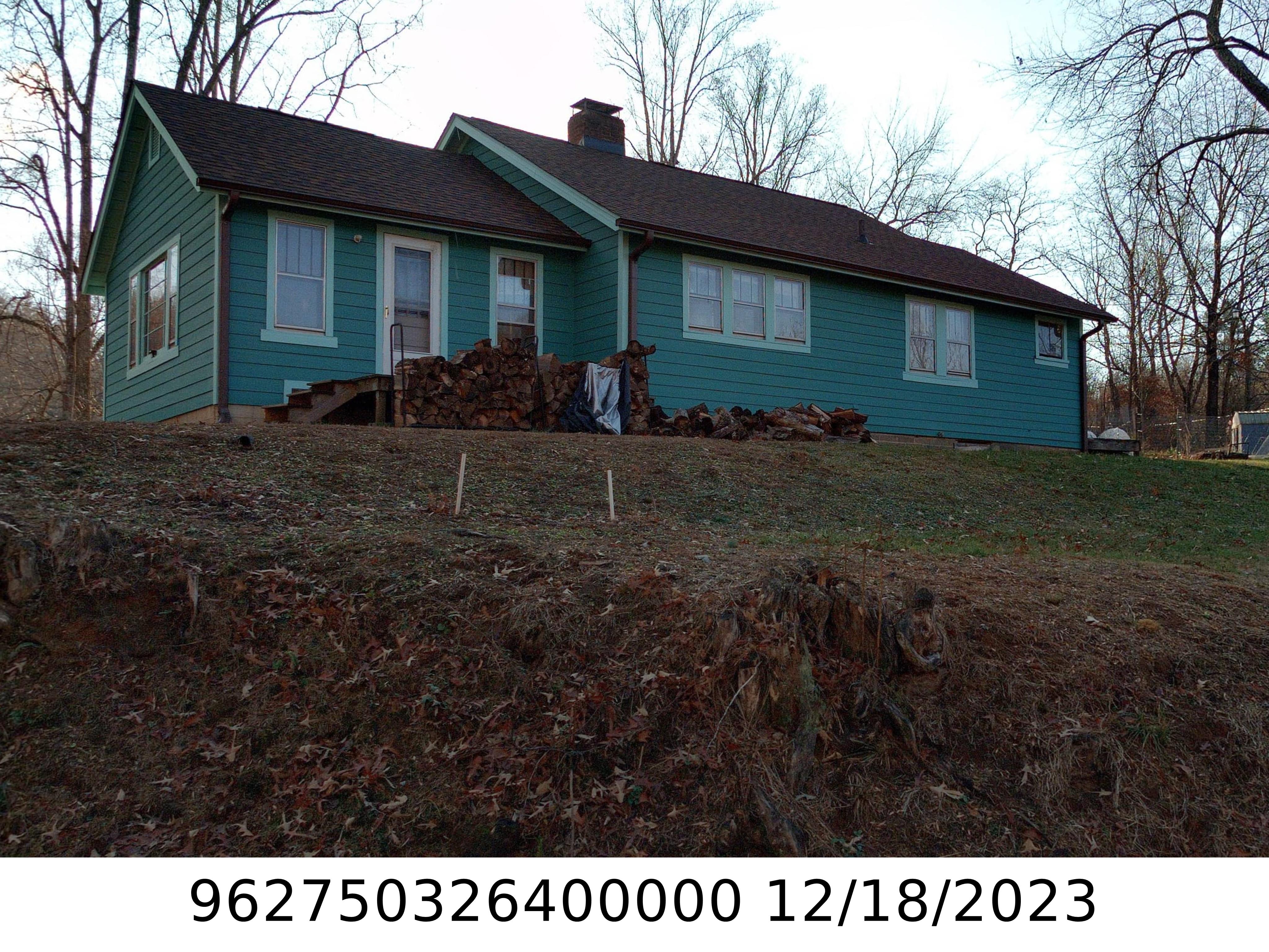 A picture of the property located at 9 POND ROAD CIR, ASHEVILLE NC 28806.