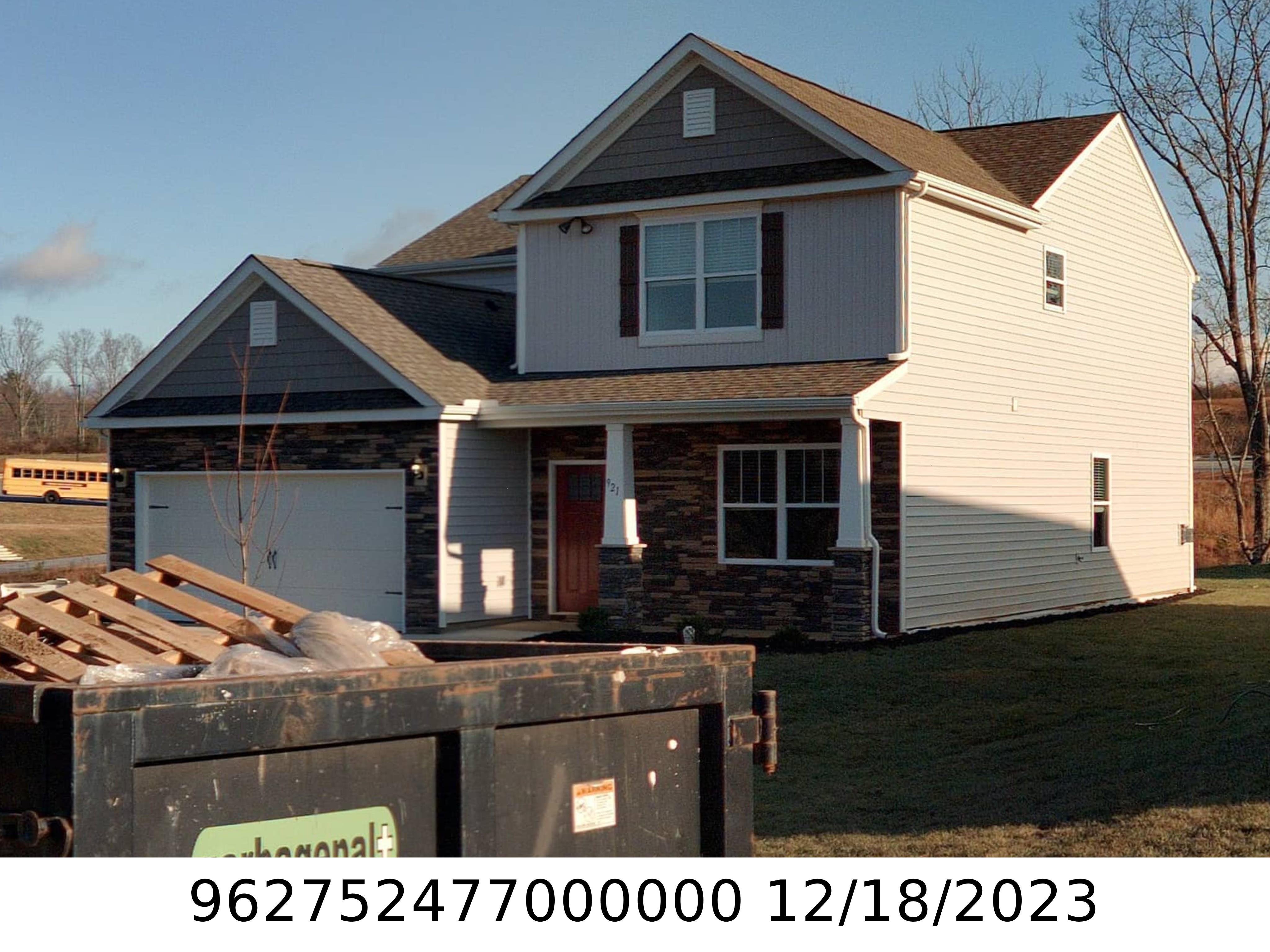 A picture of the property located at 921 NEWPORT CT, ASHEVILLE NC 28806.