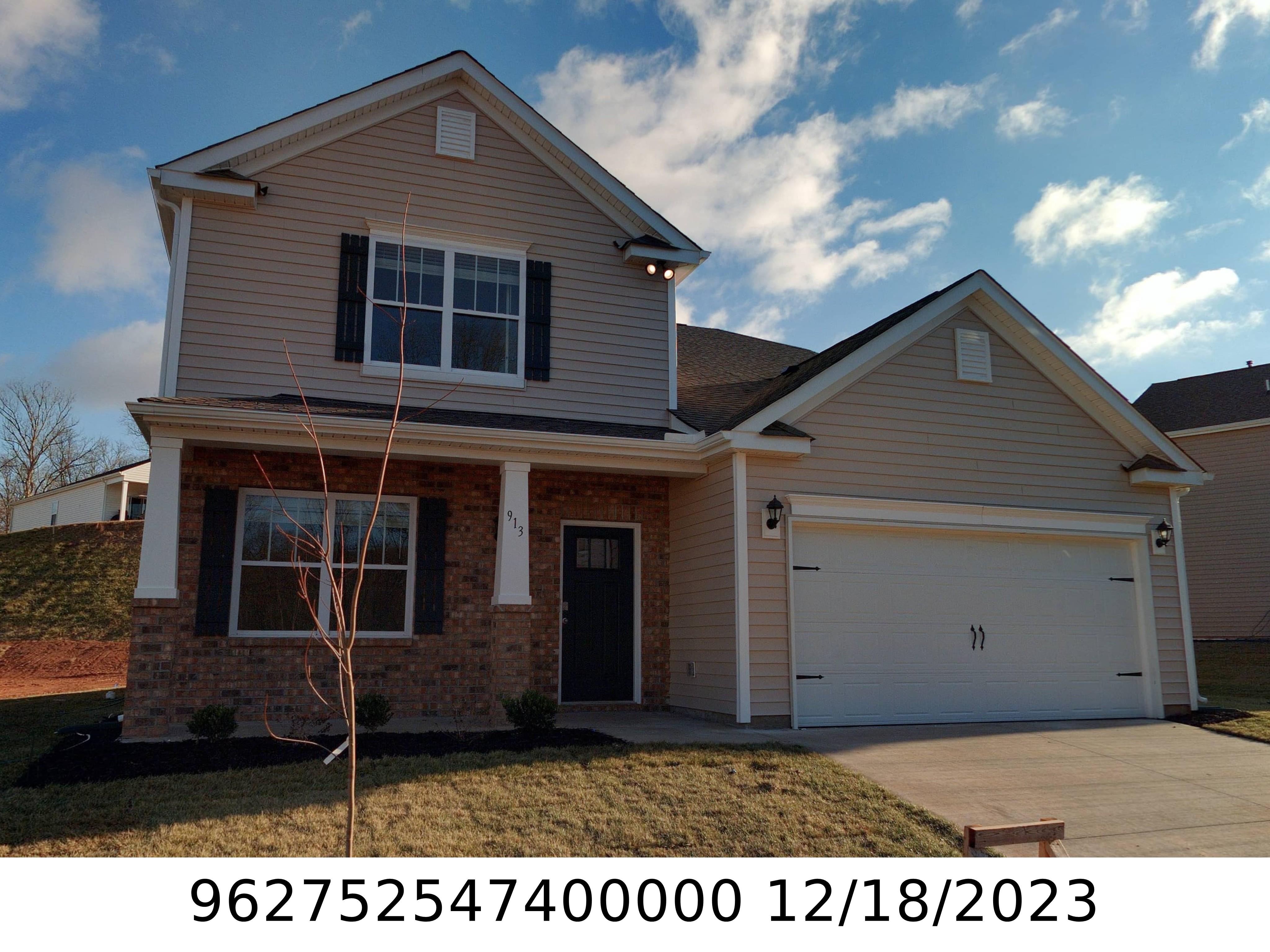 A picture of the property located at 913 NEWPORT CT, ASHEVILLE NC 28806.