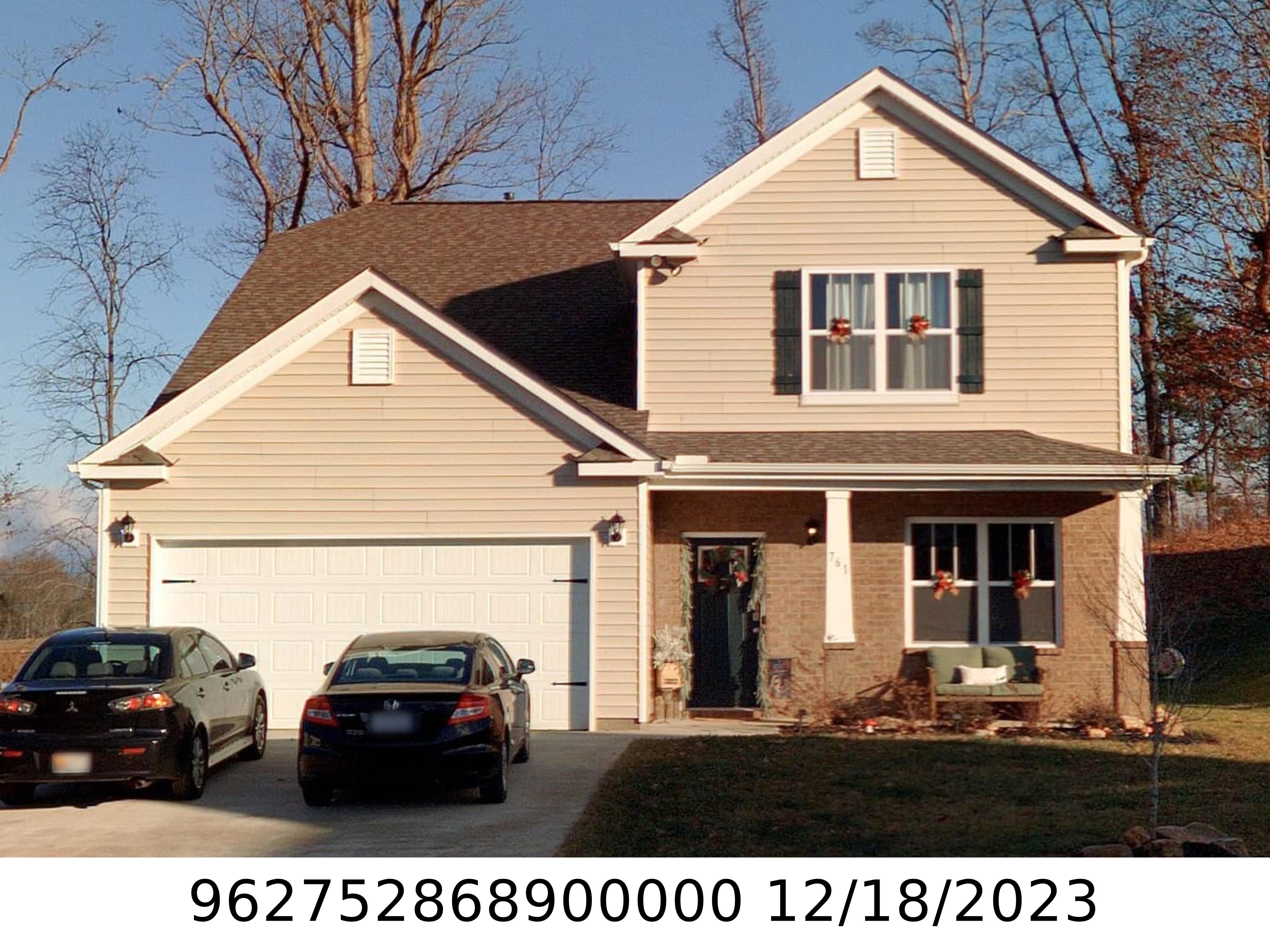 A picture of the property located at 761 FOUNTAIN PARK BLVD, ASHEVILLE NC 28806.