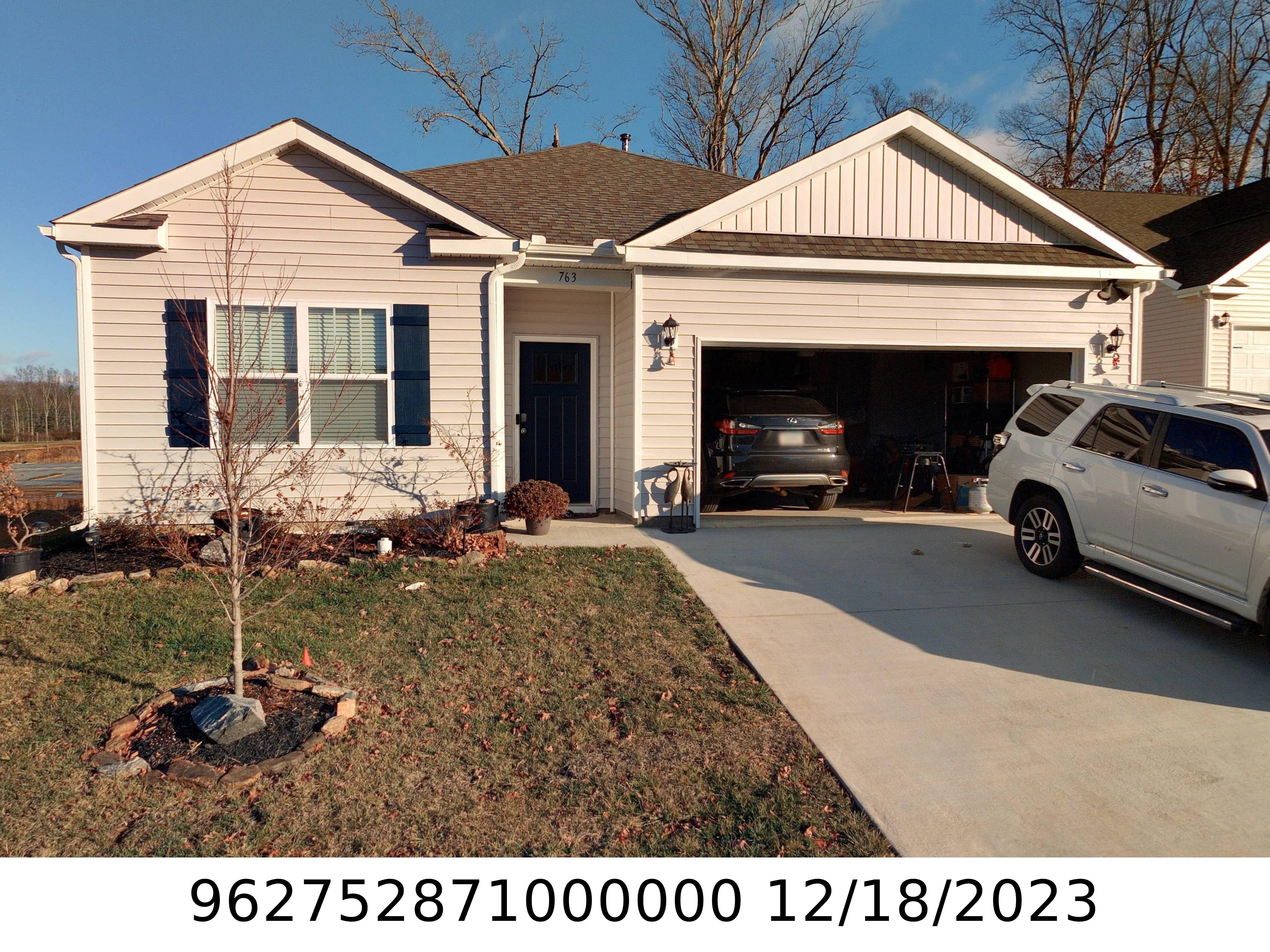A picture of the property located at 763 FOUNTAIN PARK BLVD, ASHEVILLE NC 28806.