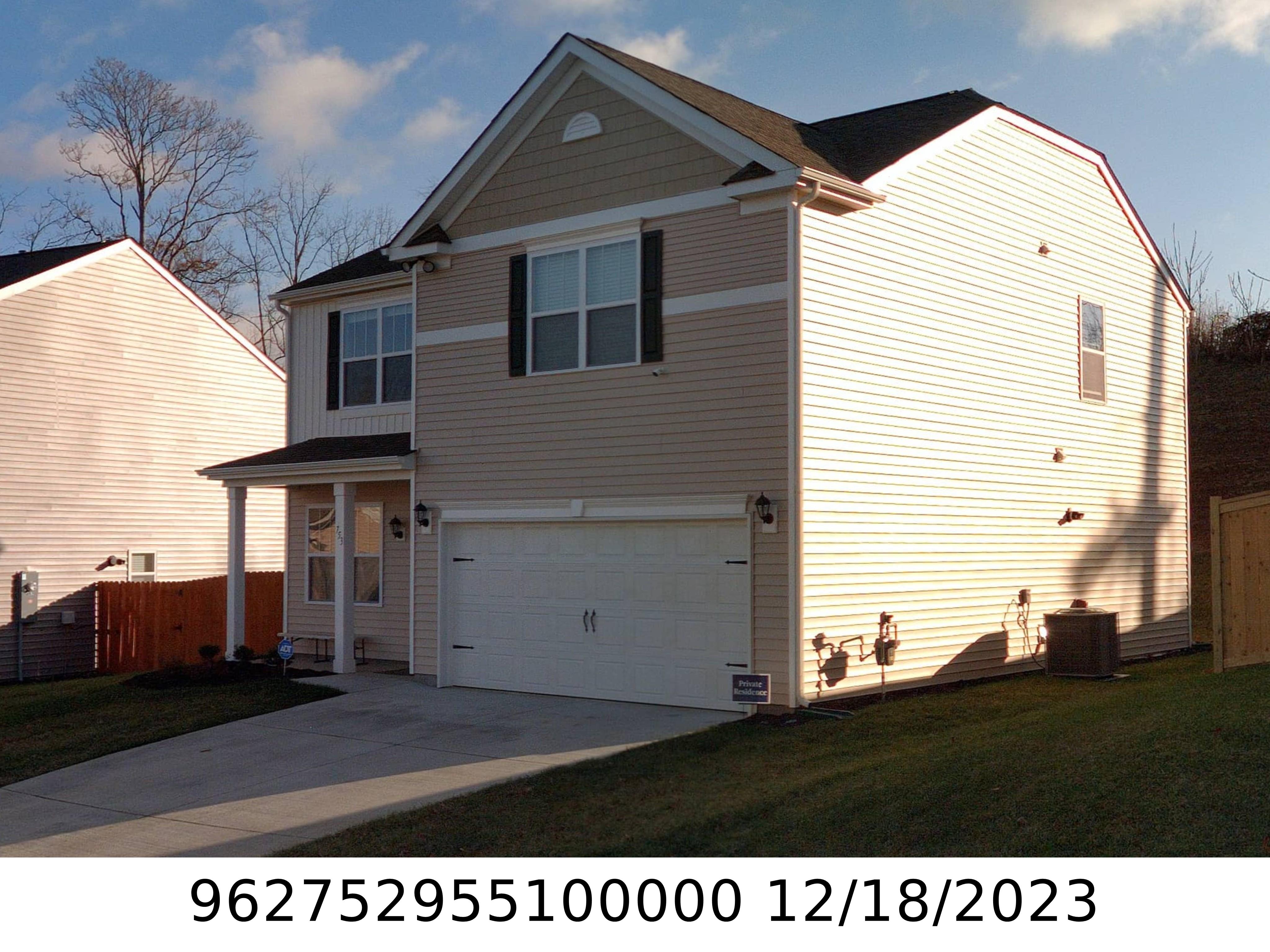 A picture of the property located at 753 FOUNTAIN PARK BLVD, ASHEVILLE NC 28806.