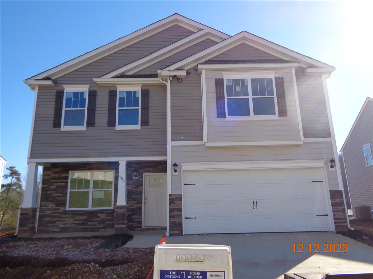 A picture of the property located at 805 MONTEREY CT, ASHEVILLE NC 28806.