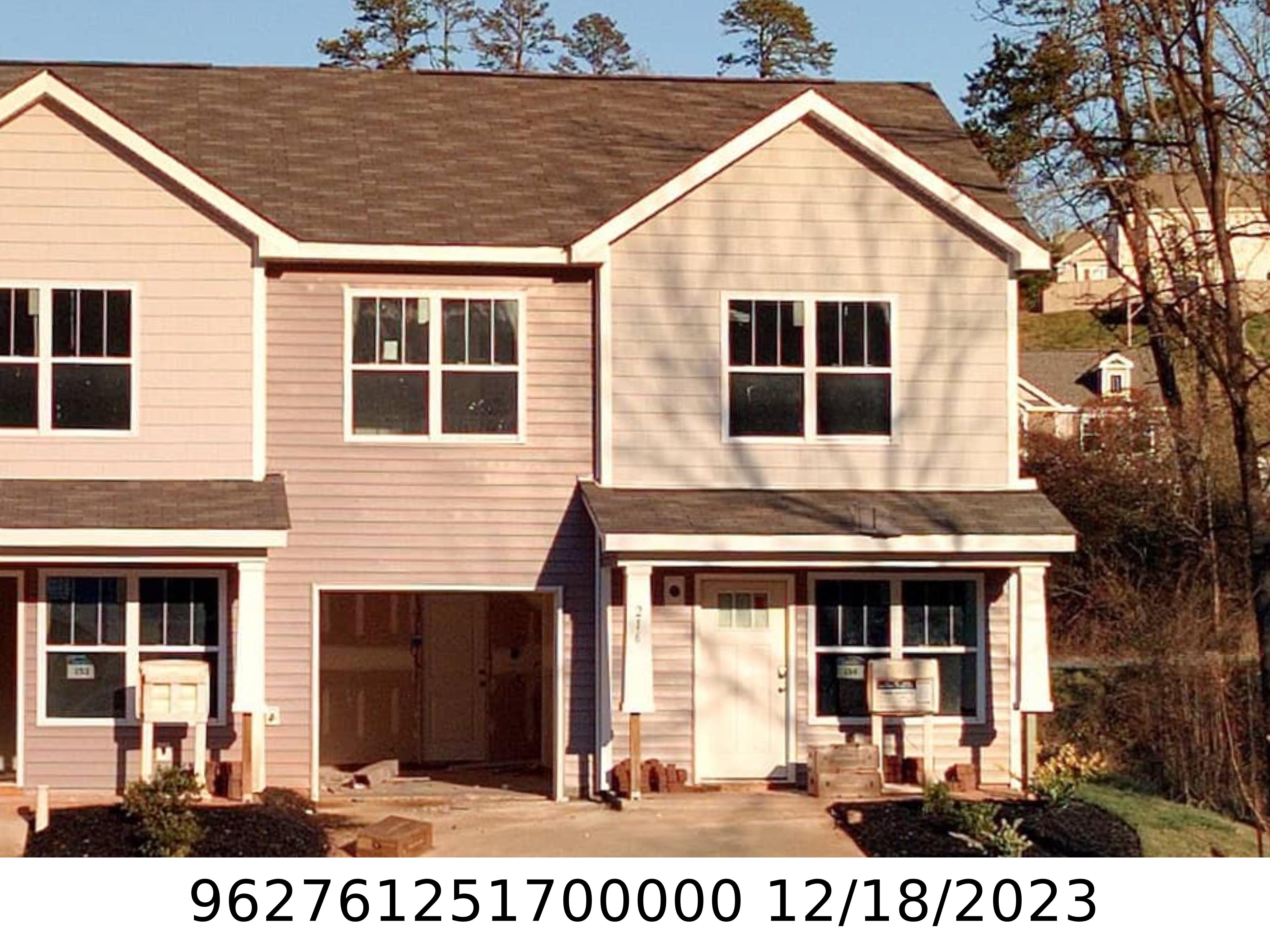 A picture of the property located at 216 BRIGHTVIEW DR, ASHEVILLE NC 28806.