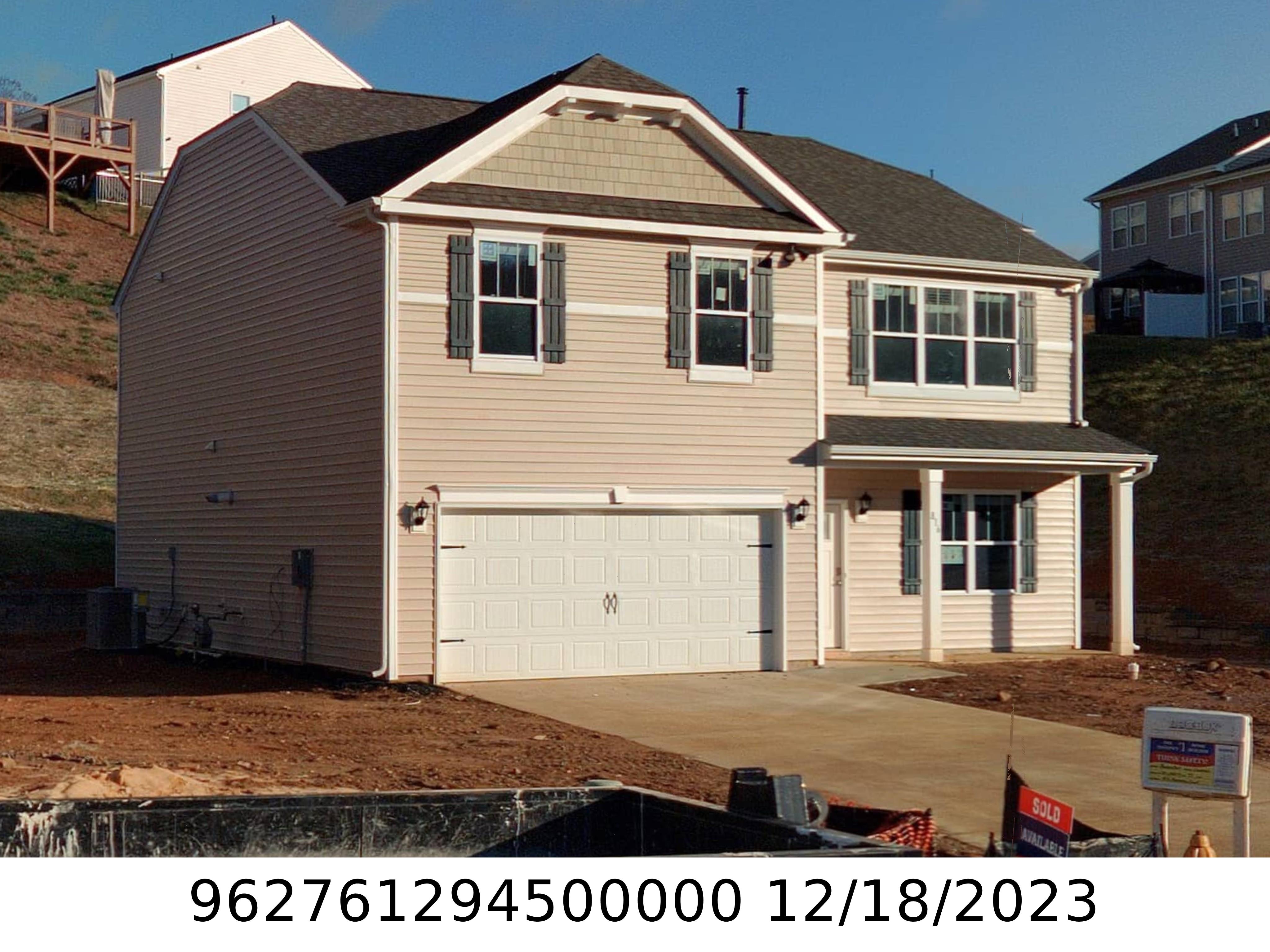 A picture of the property located at 816 MONTEREY CT, ASHEVILLE NC 28806.