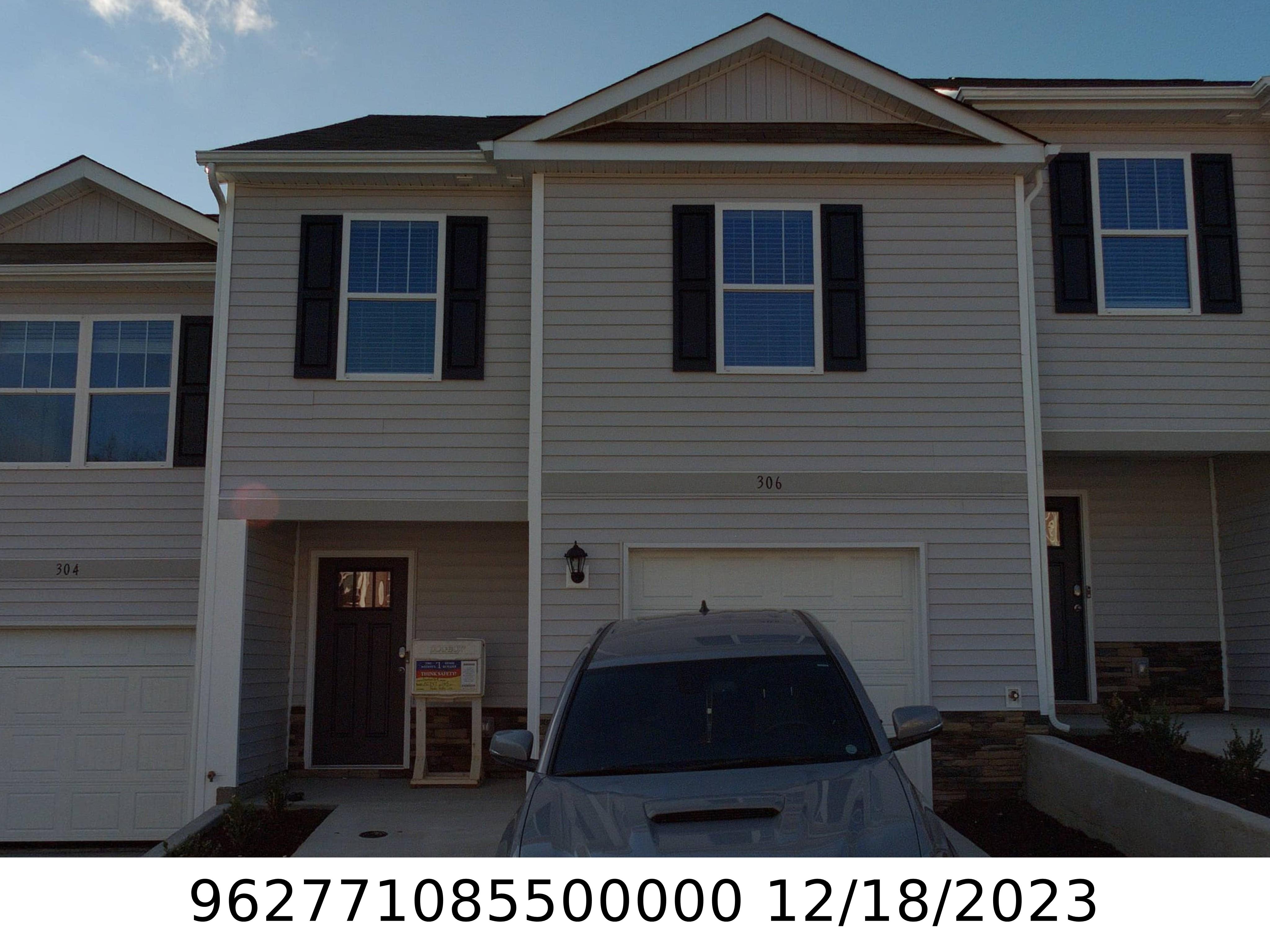 A picture of the property located at 306 PACIFIC HEIGHTS DR, ASHEVILLE NC 28806.
