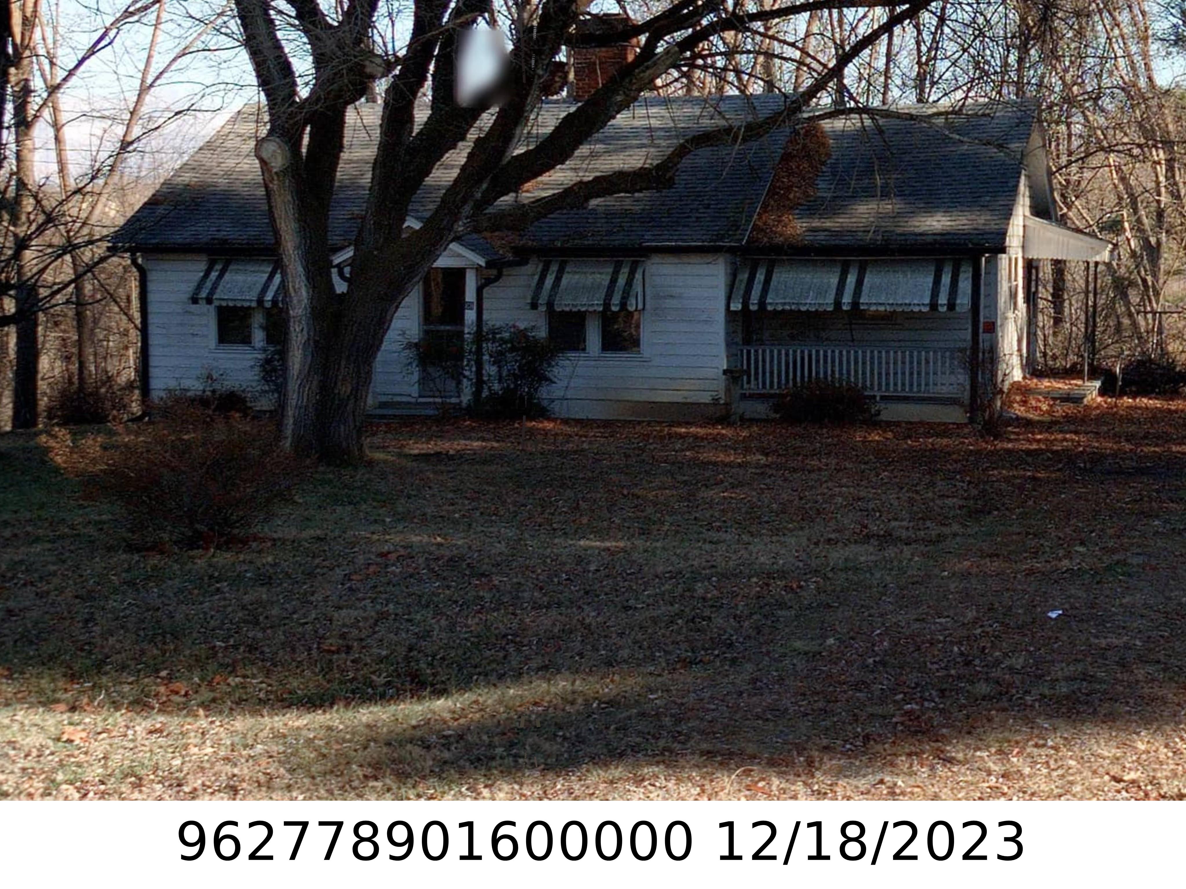 A picture of the property located at 68 S BEAR CREEK RD, ASHEVILLE NC 28806.