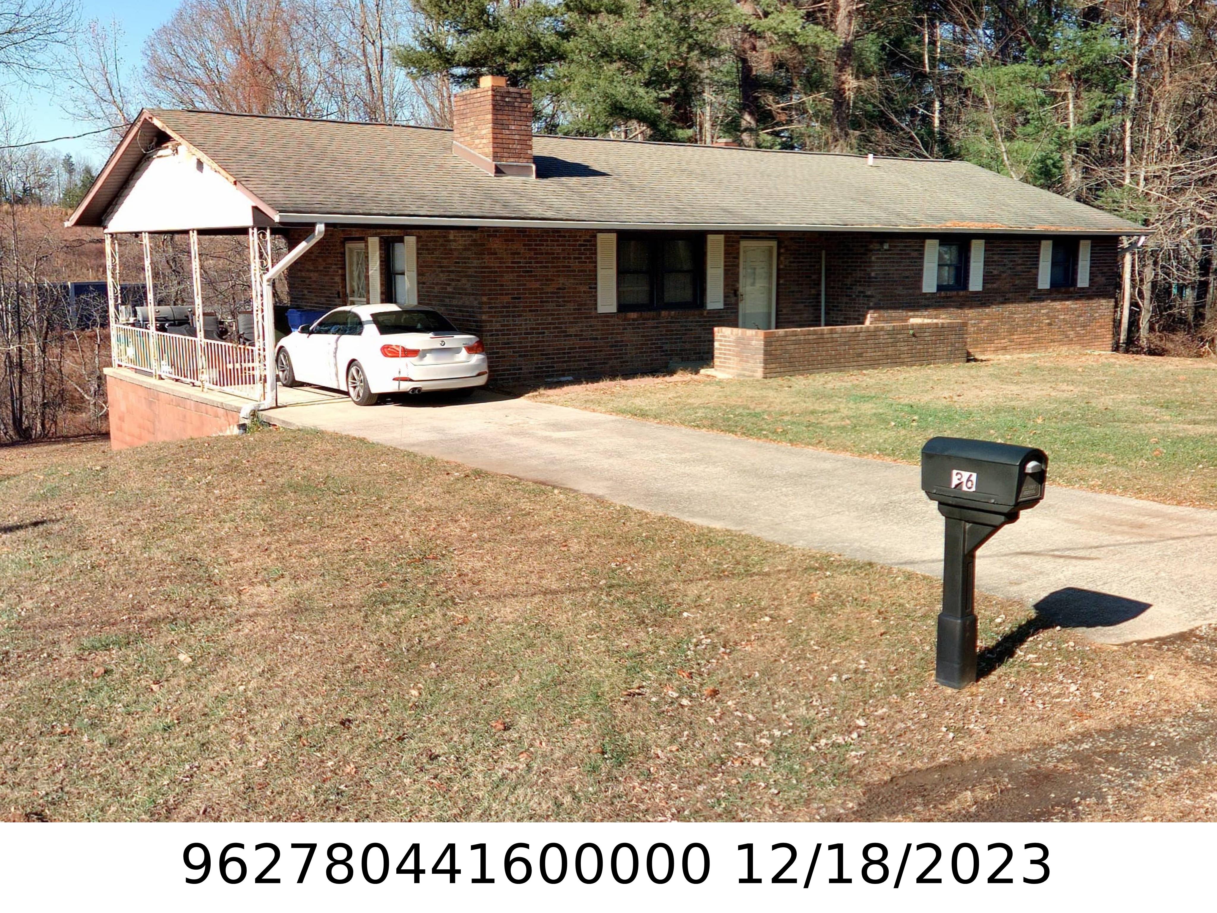 A picture of the property located at 36 PINE LN, ASHEVILLE NC 28806.