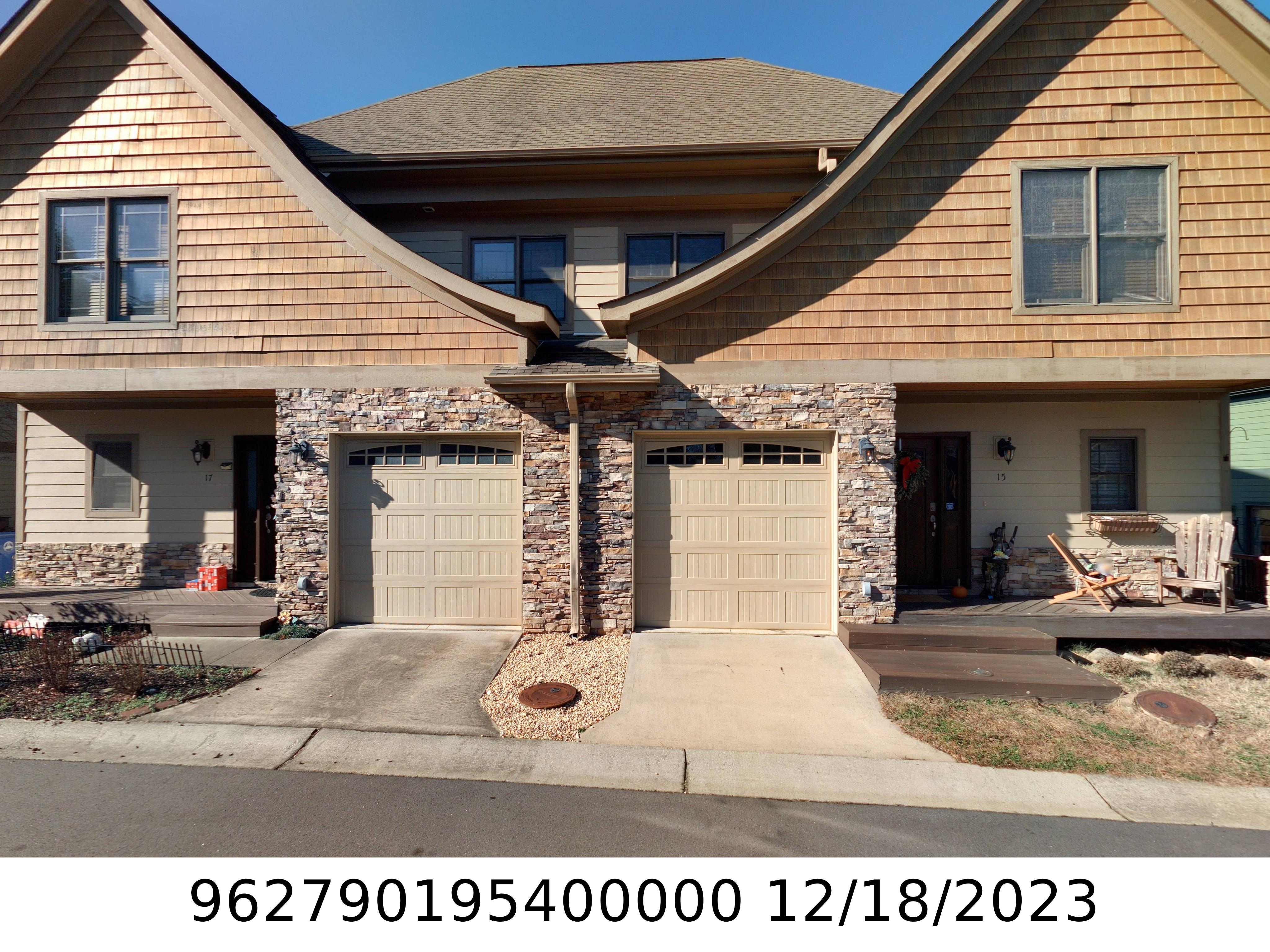 A picture of the property located at 17 JEFF DR, ASHEVILLE NC 28806.