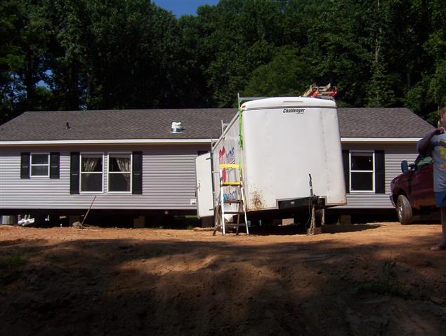 A picture of the property located at 7 LEDAIN LN, ASHEVILLE NC 28806.