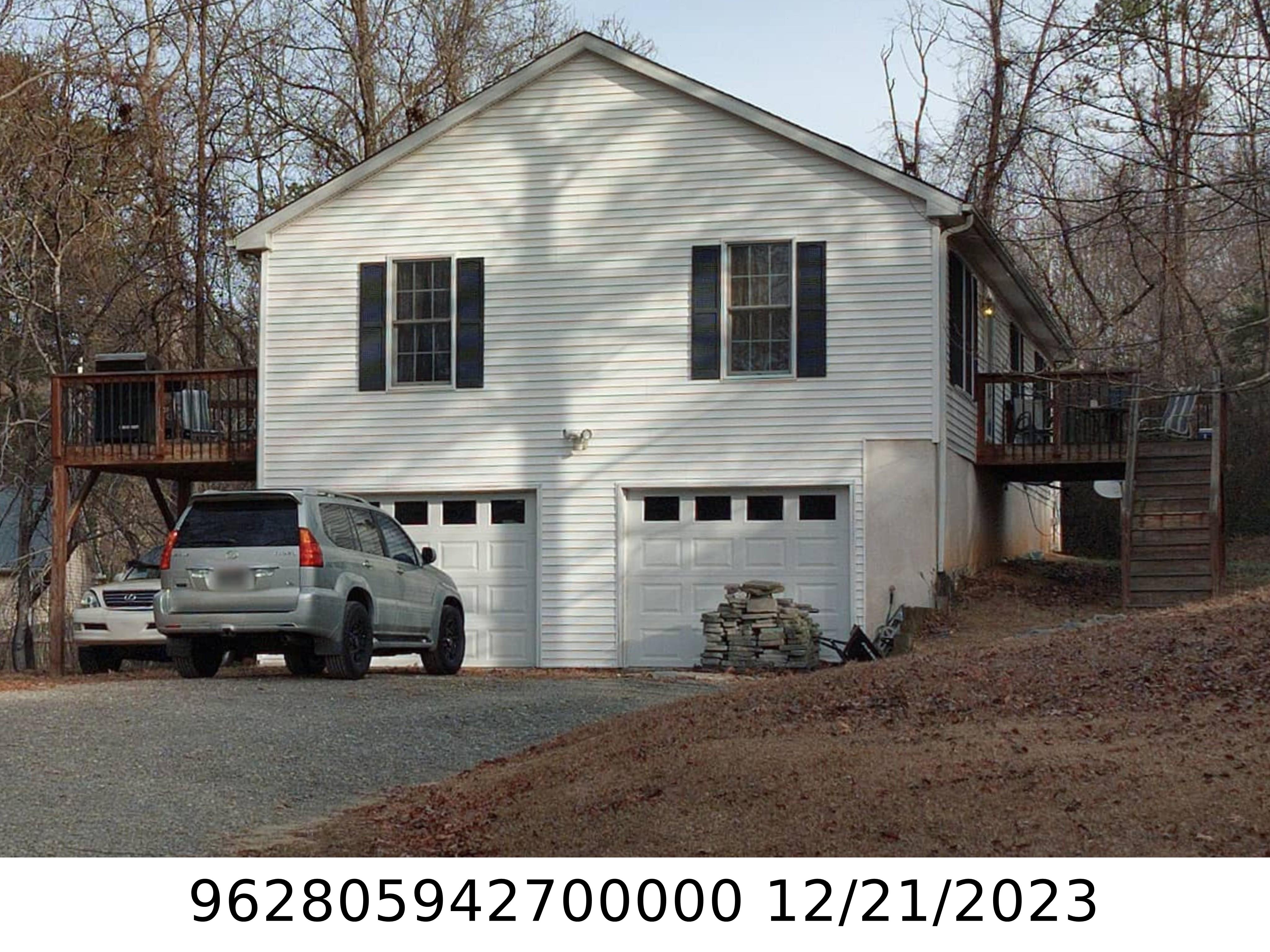 A picture of the property located at 19 CASPIAN WAY, ASHEVILLE NC 28806.