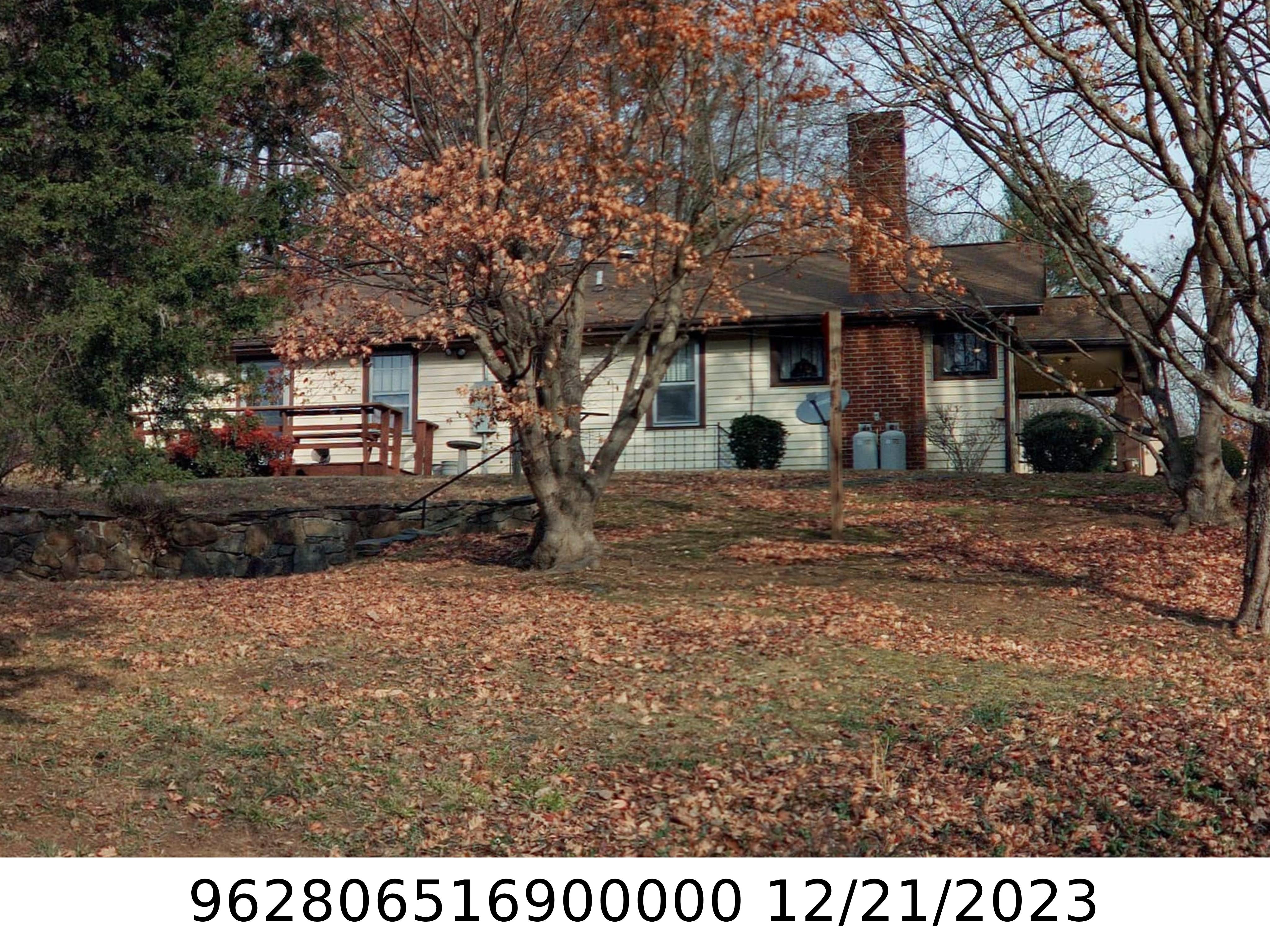 A picture of the property located at 69 PISGAH VIEW RD, ASHEVILLE NC 28806.