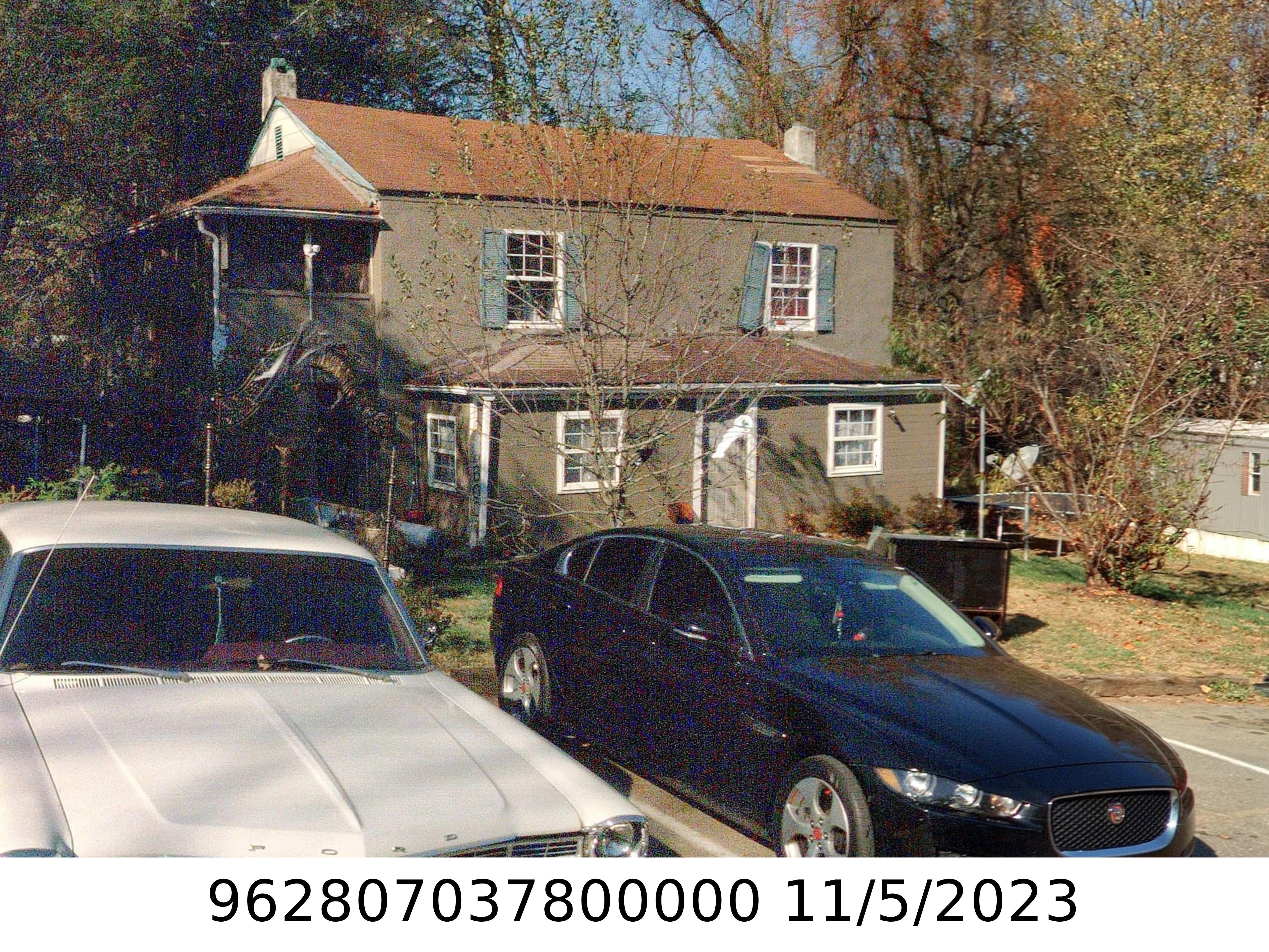 A picture of the property located at 2 LOVE IT LN, ASHEVILLE NC 28806.