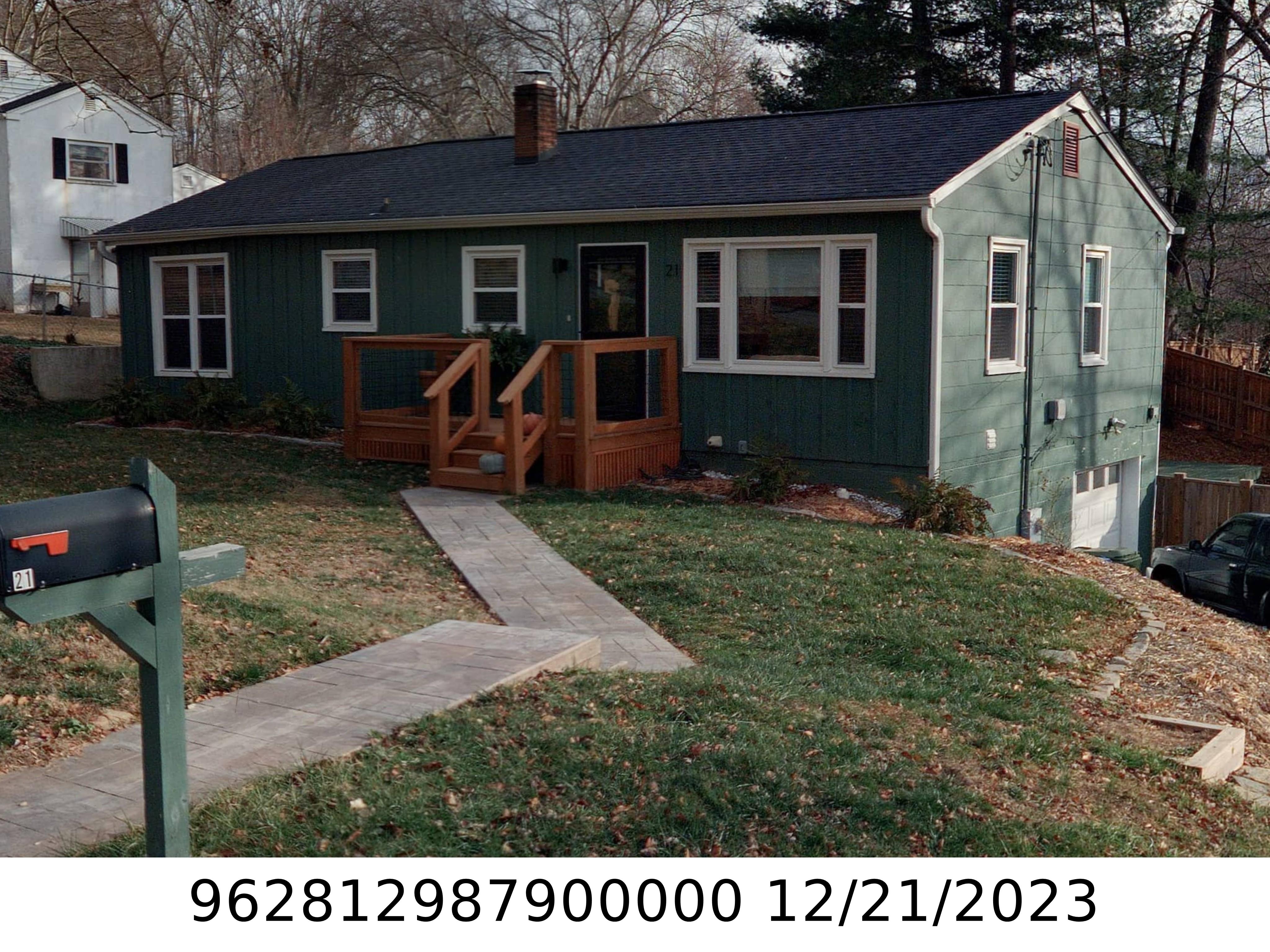 A picture of the property located at 21 ROBINWOOD AVE, ASHEVILLE NC 28806.