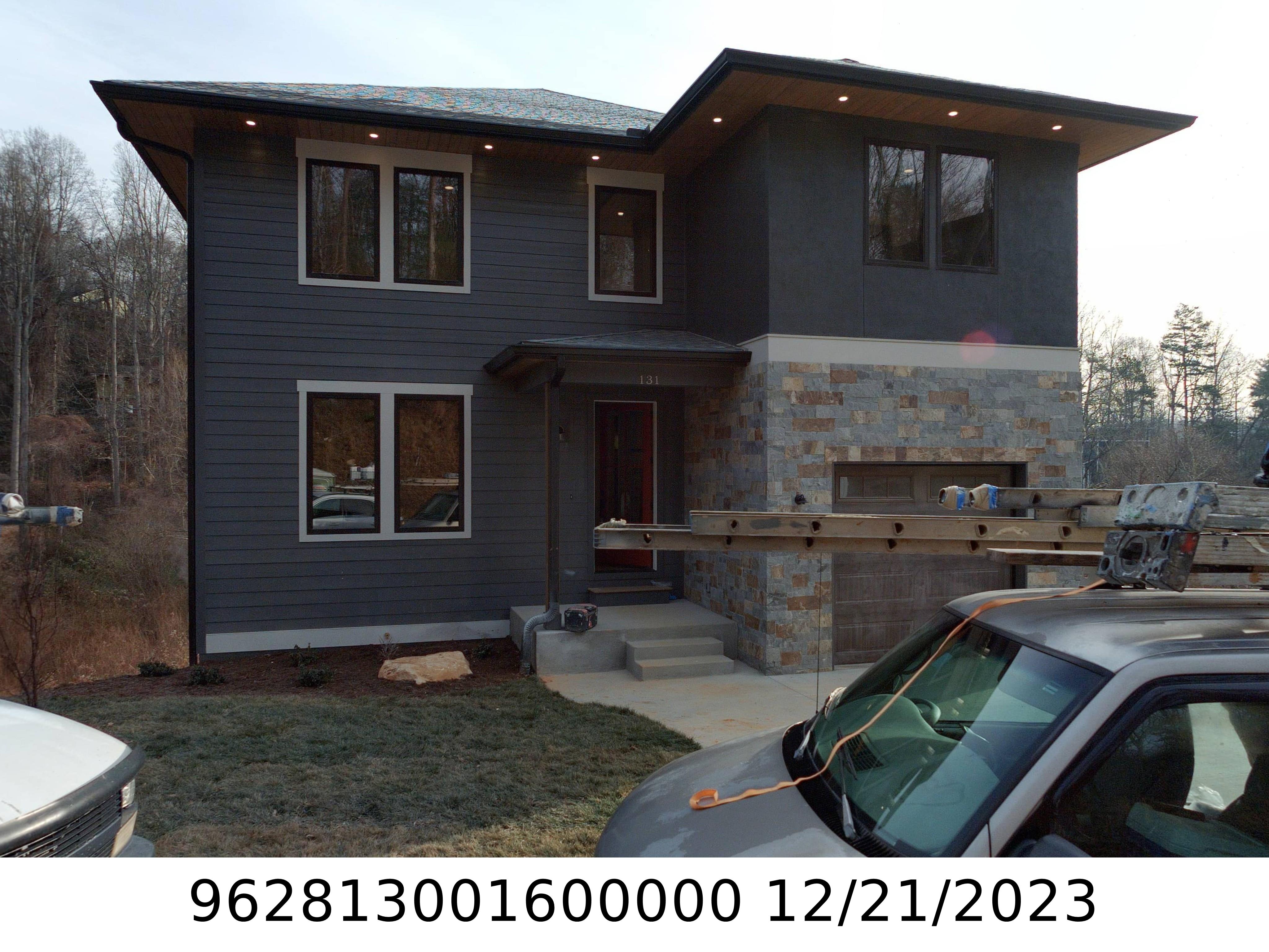 A picture of the property located at 131 ROUGH BARK TRL, ASHEVILLE NC 28806.
