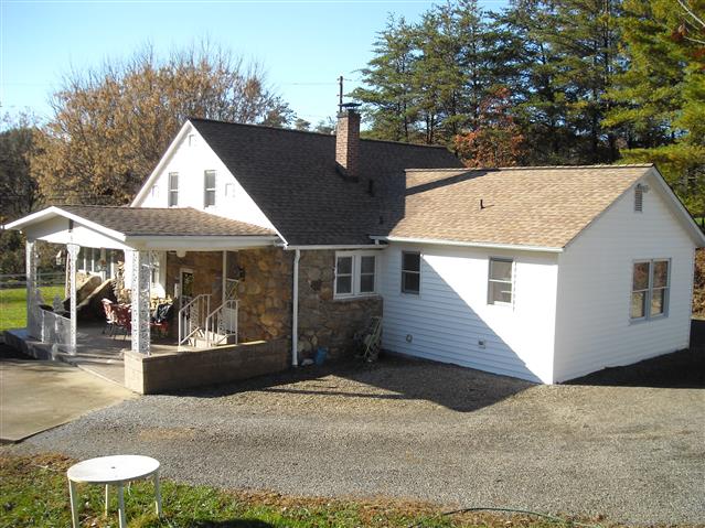 A picture of the property located at 55 COWAN COVE RD, ASHEVILLE NC 28806.