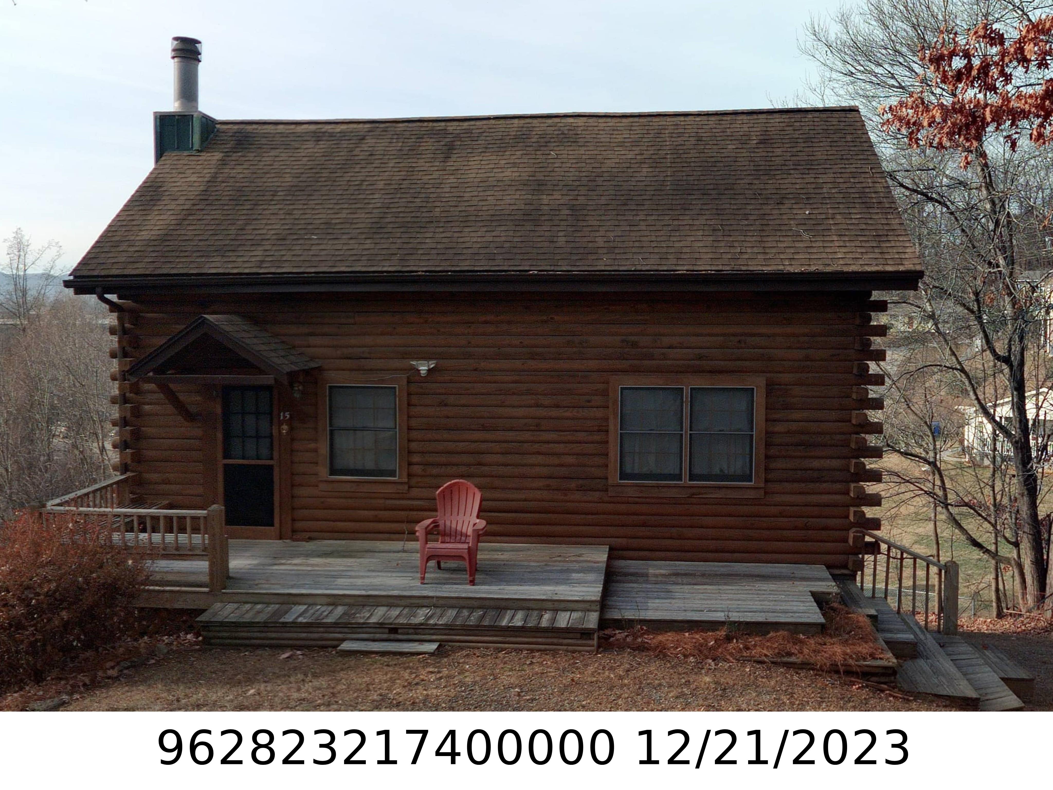A picture of the property located at 15 WOODRIDGE LN, ASHEVILLE NC 28806.