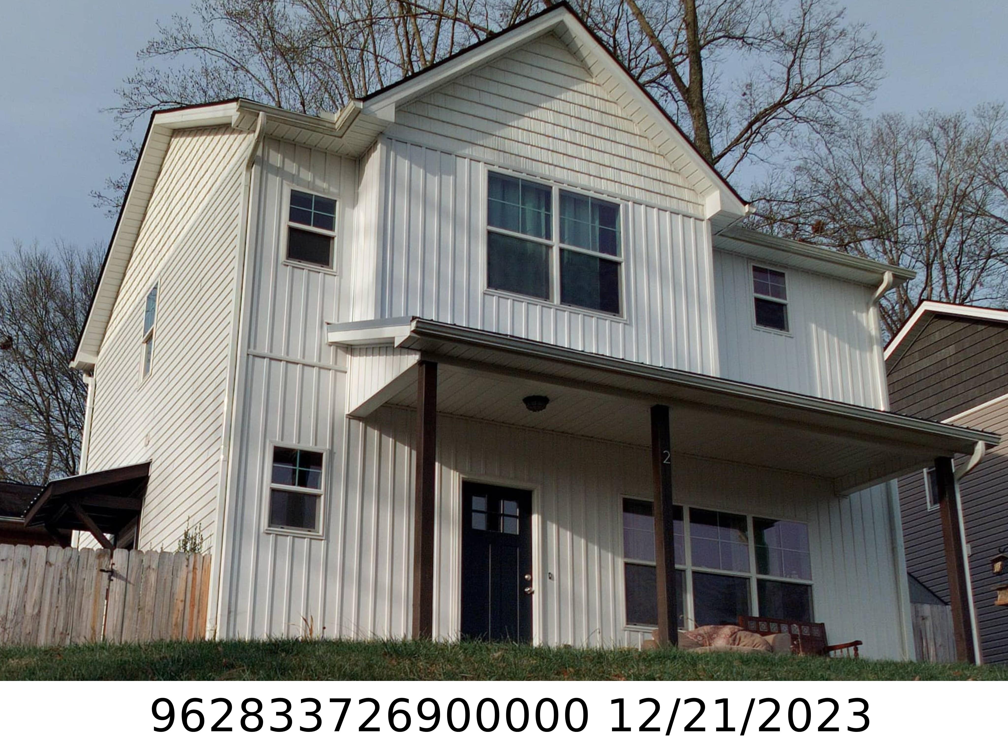 A picture of the property located at 2 SHADOWLAWN DR, ASHEVILLE NC 28806.
