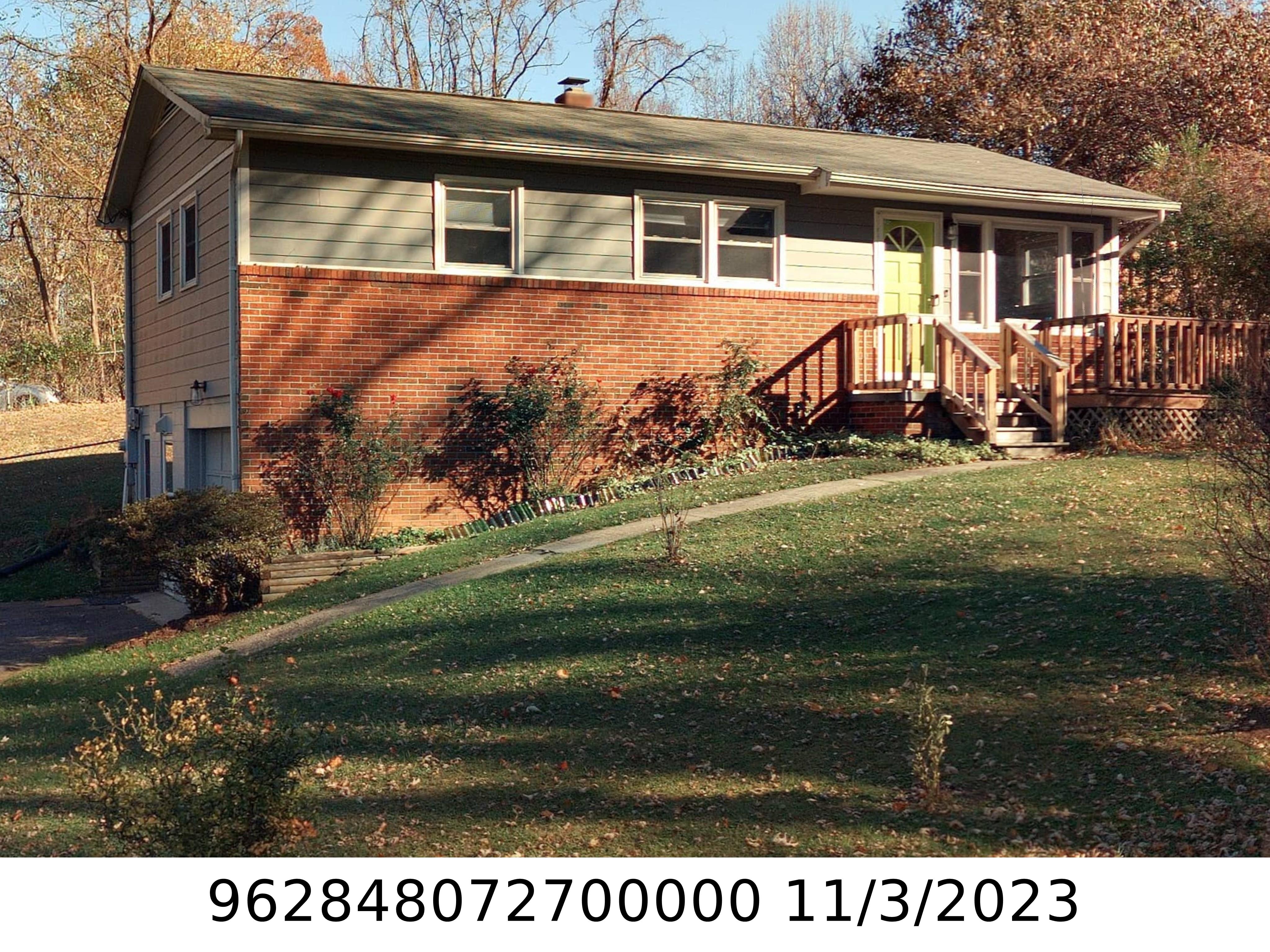 A picture of the property located at 115 DARCUS LN, ASHEVILLE NC 28806.