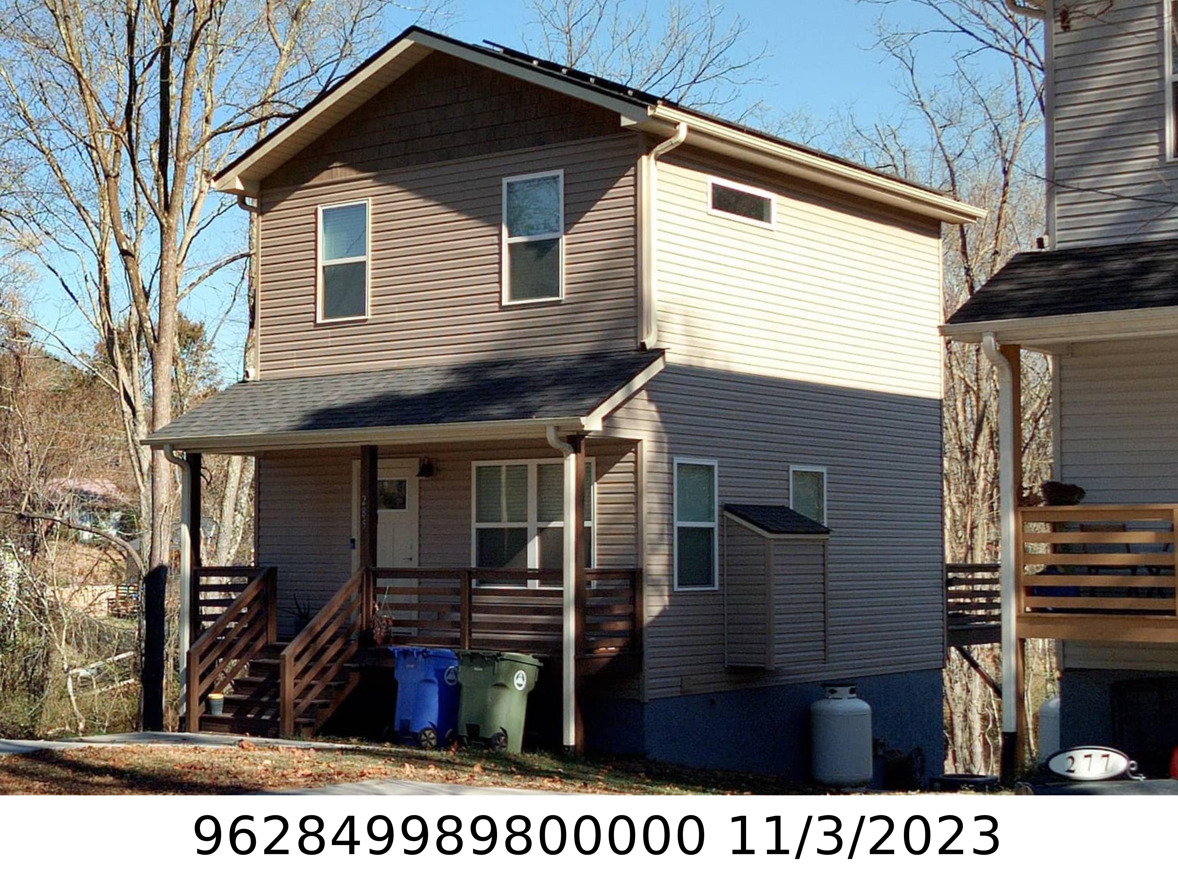 A picture of the property located at 285 N BEAR CREEK RD, ASHEVILLE NC 28806.