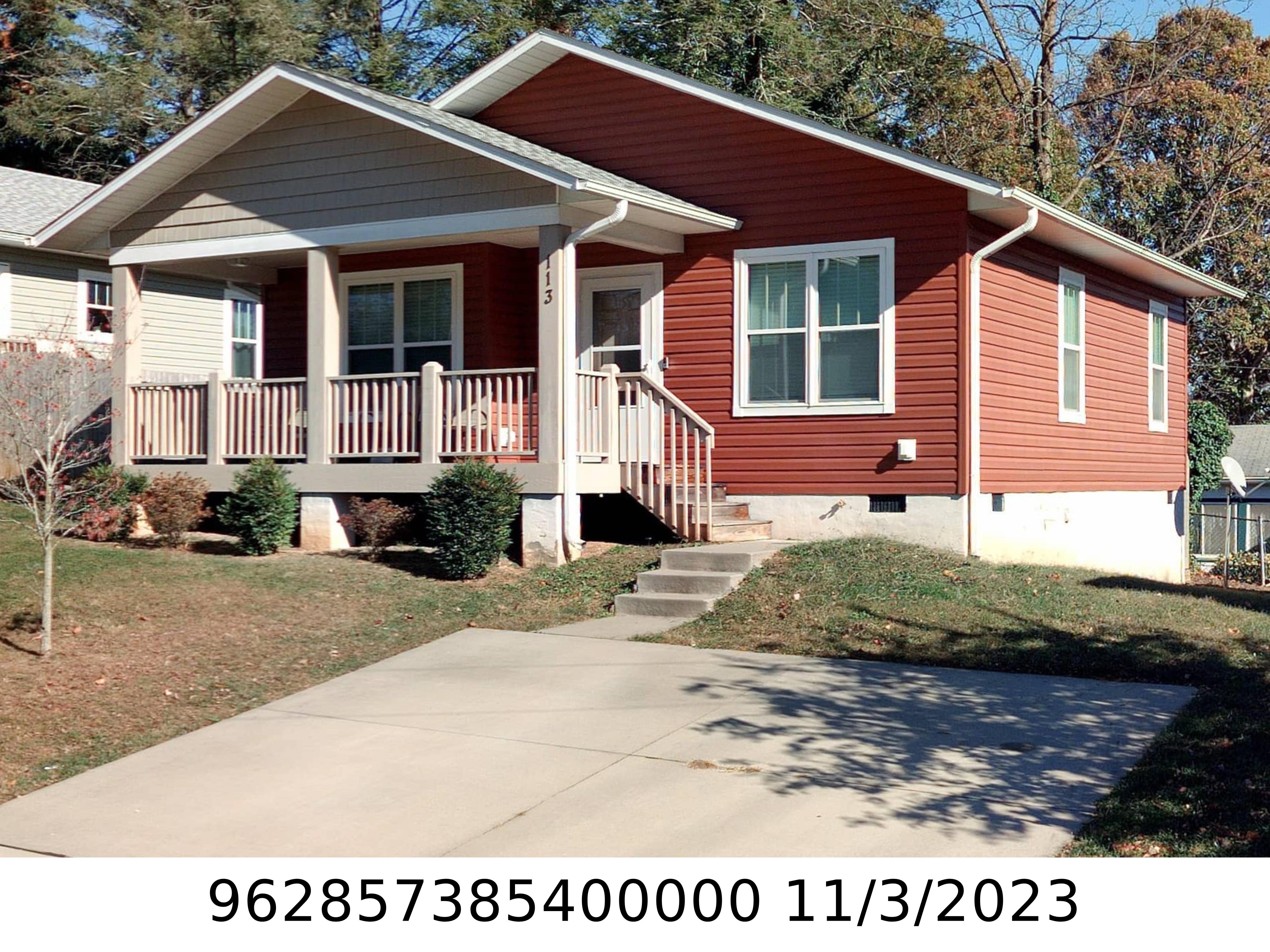 A picture of the property located at 113 SOULSHINE CT, ASHEVILLE NC 28806.