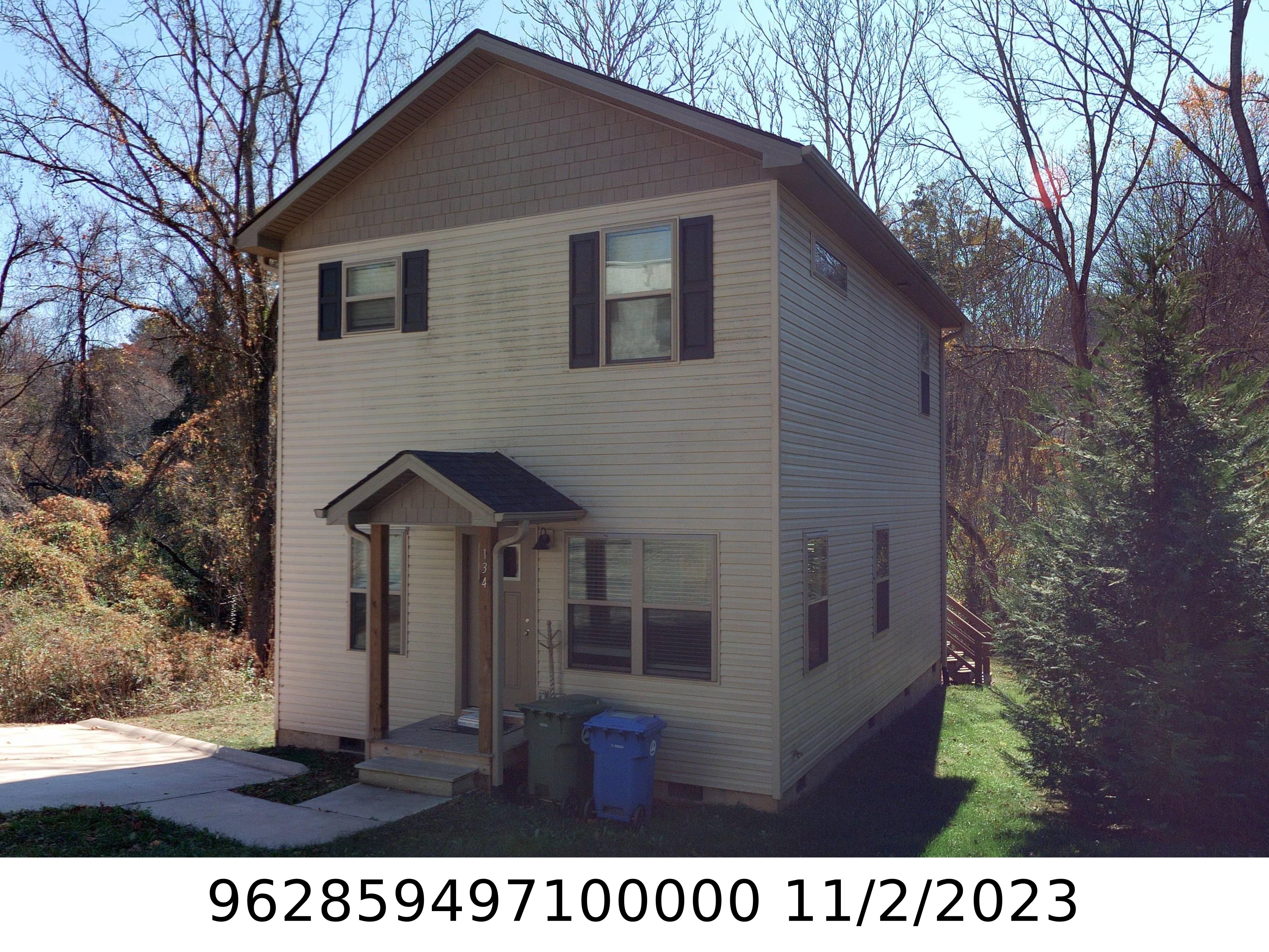 A picture of the property located at 134 OLD COUNTY HOME RD, ASHEVILLE NC 28806.