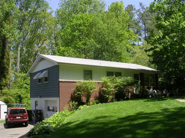 A picture of the property located at 53 MERION DR, ASHEVILLE NC 28806.
