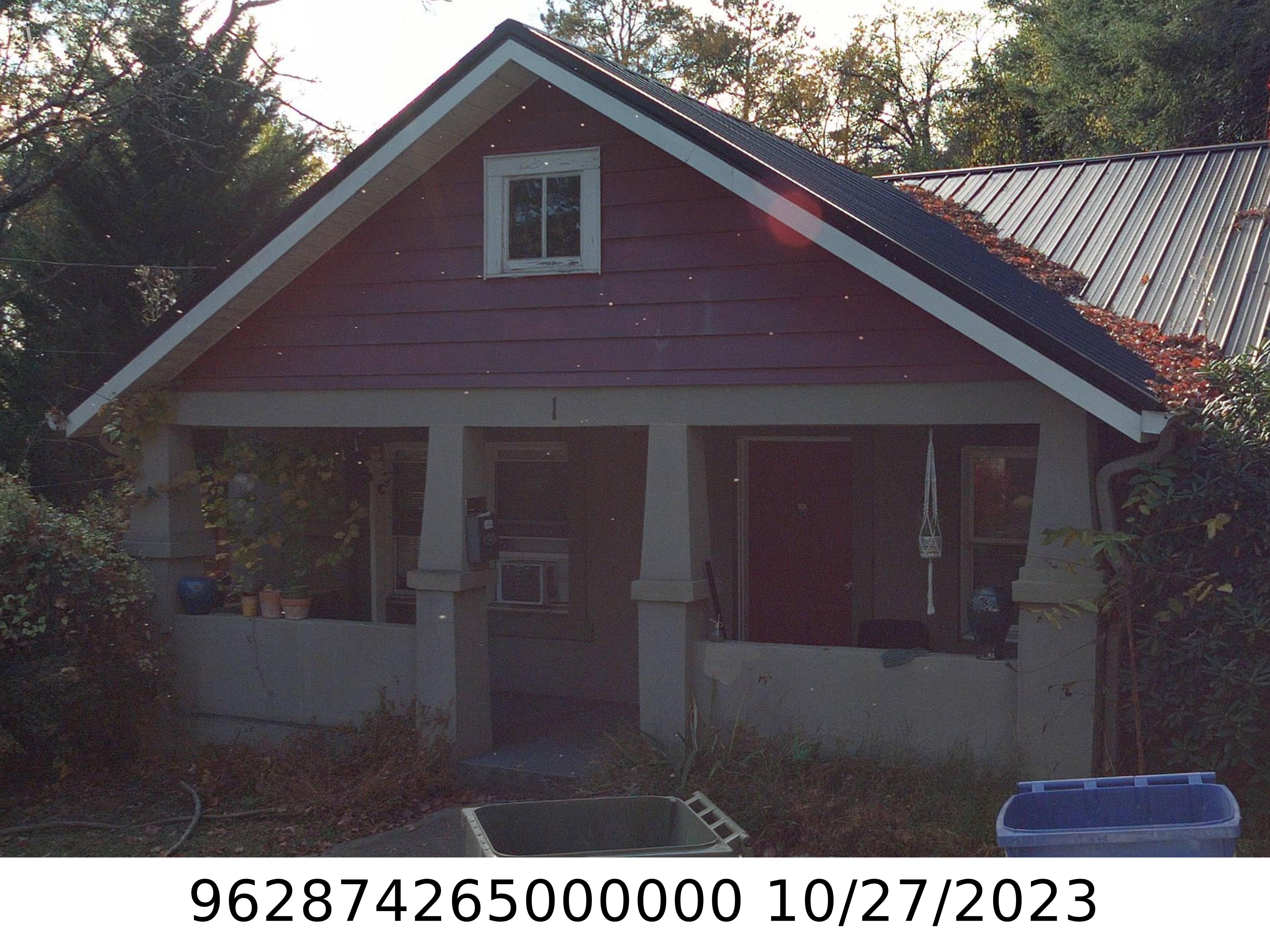 A picture of the property located at 1 MIDDLEMONT AVE, ASHEVILLE NC 28806.