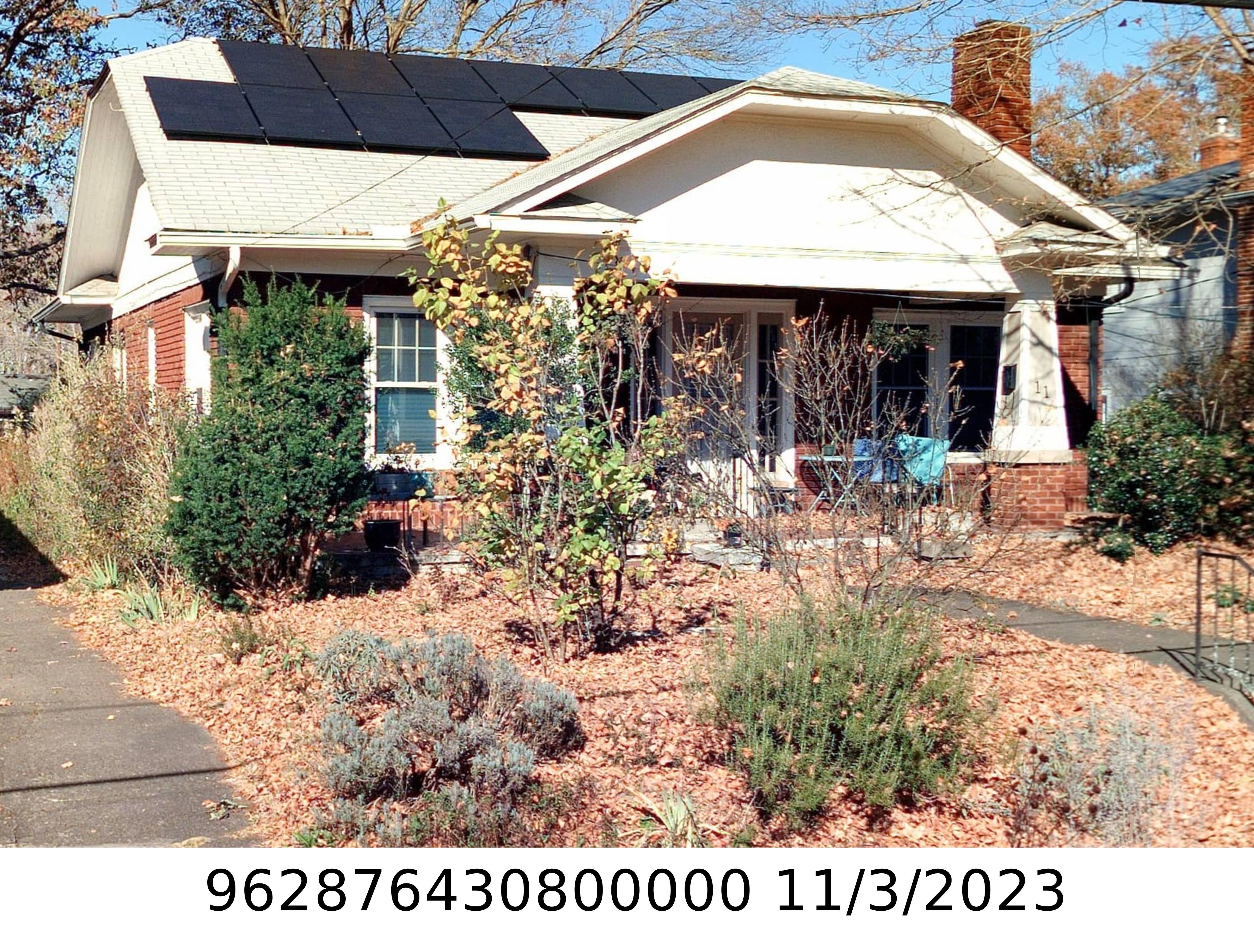A picture of the property located at 11 TAMPA AVE, ASHEVILLE NC 28806.