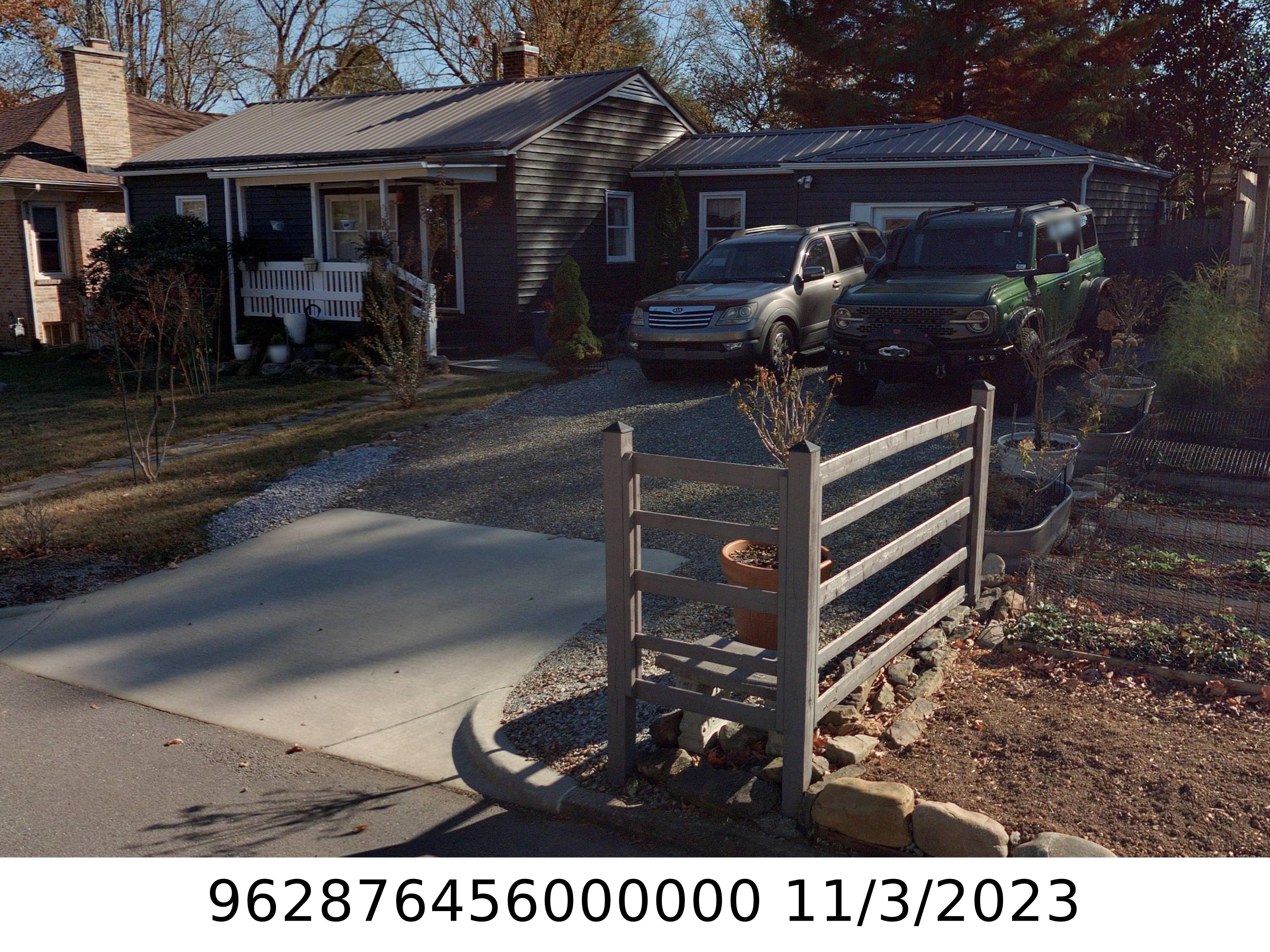 A picture of the property located at 10 EOLA AVE, ASHEVILLE NC 28806.
