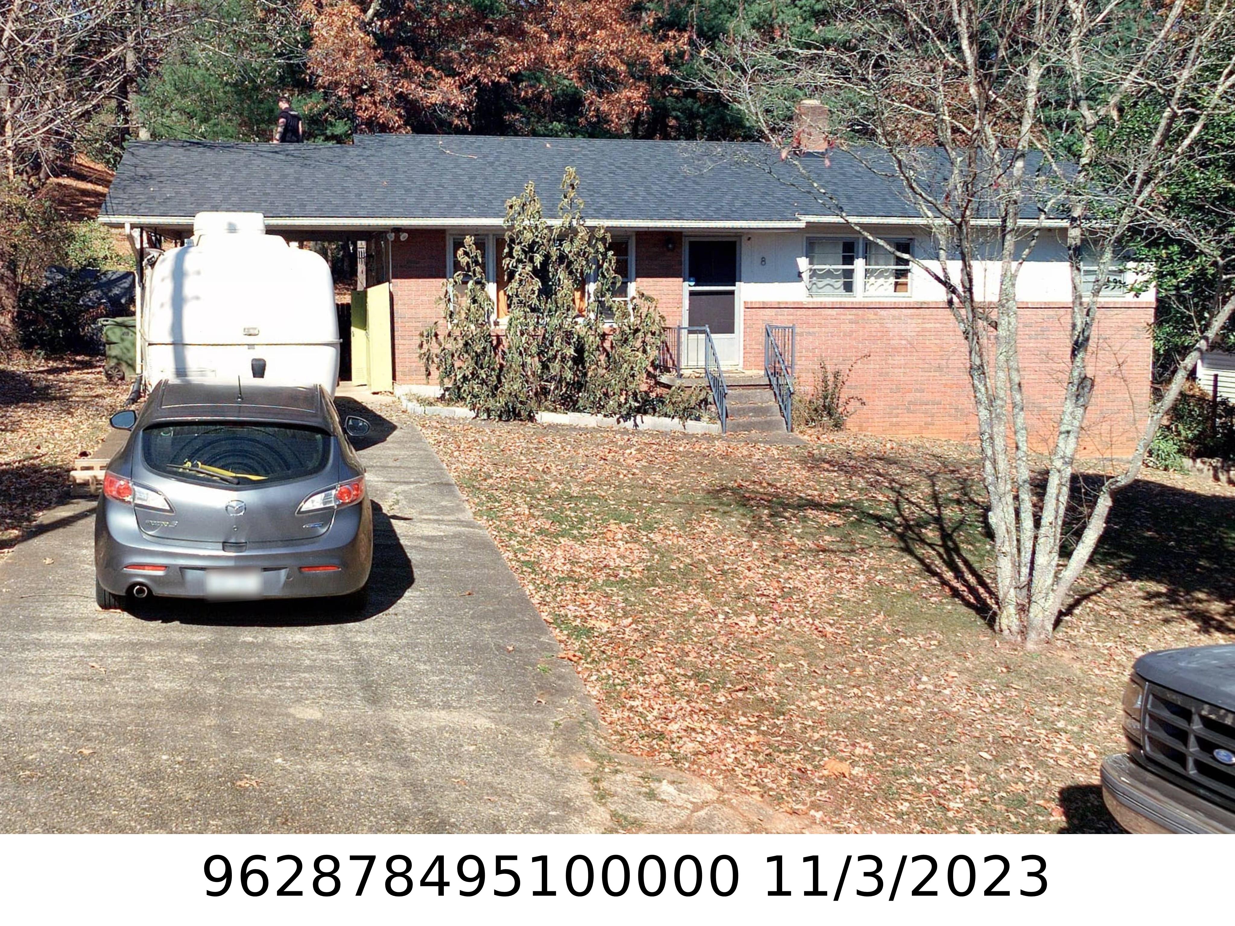 A picture of the property located at 8 DEBRA LN, ASHEVILLE NC 28806.