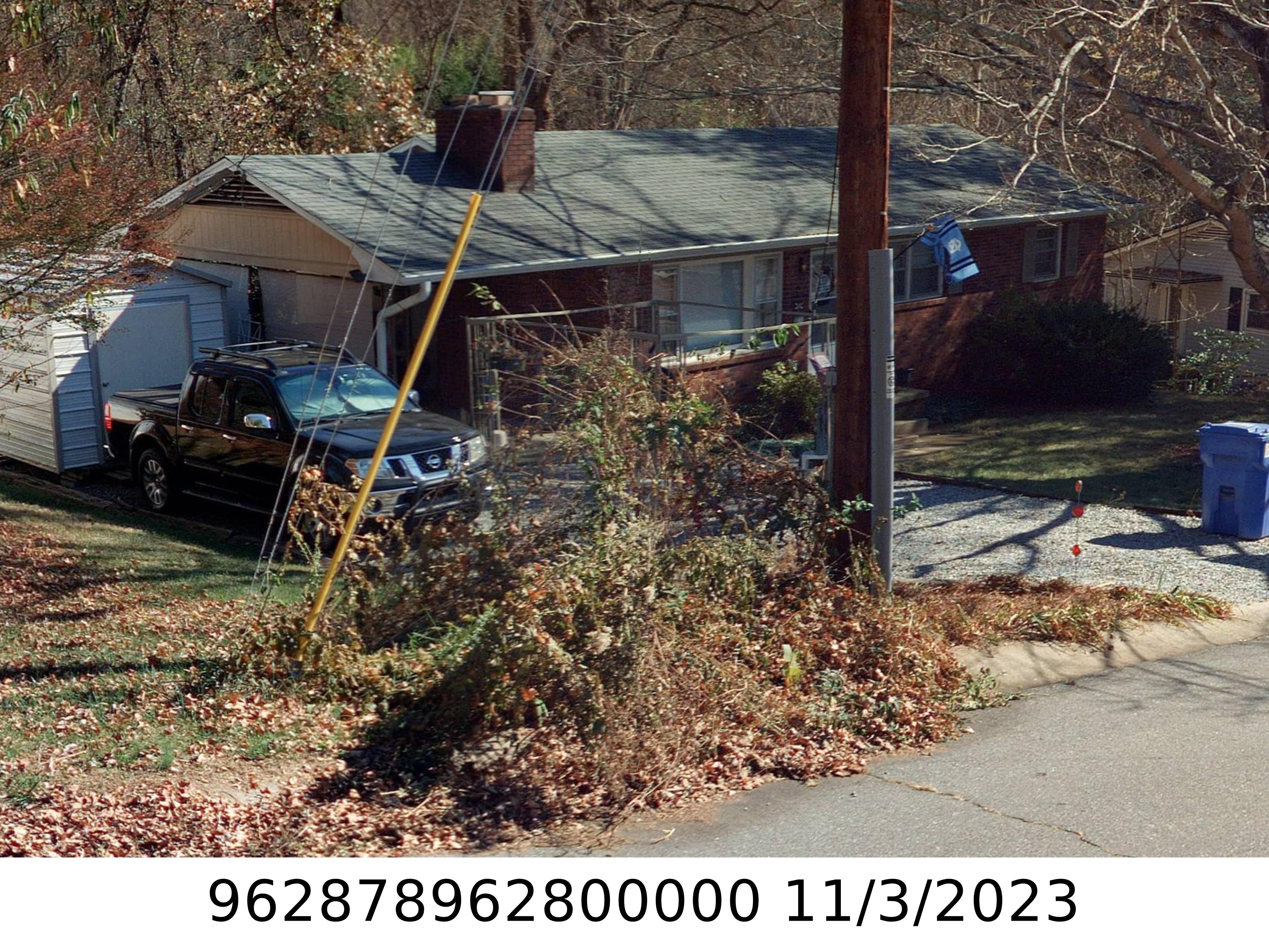 A picture of the property located at 36 DEBRA LN, ASHEVILLE NC 28806.