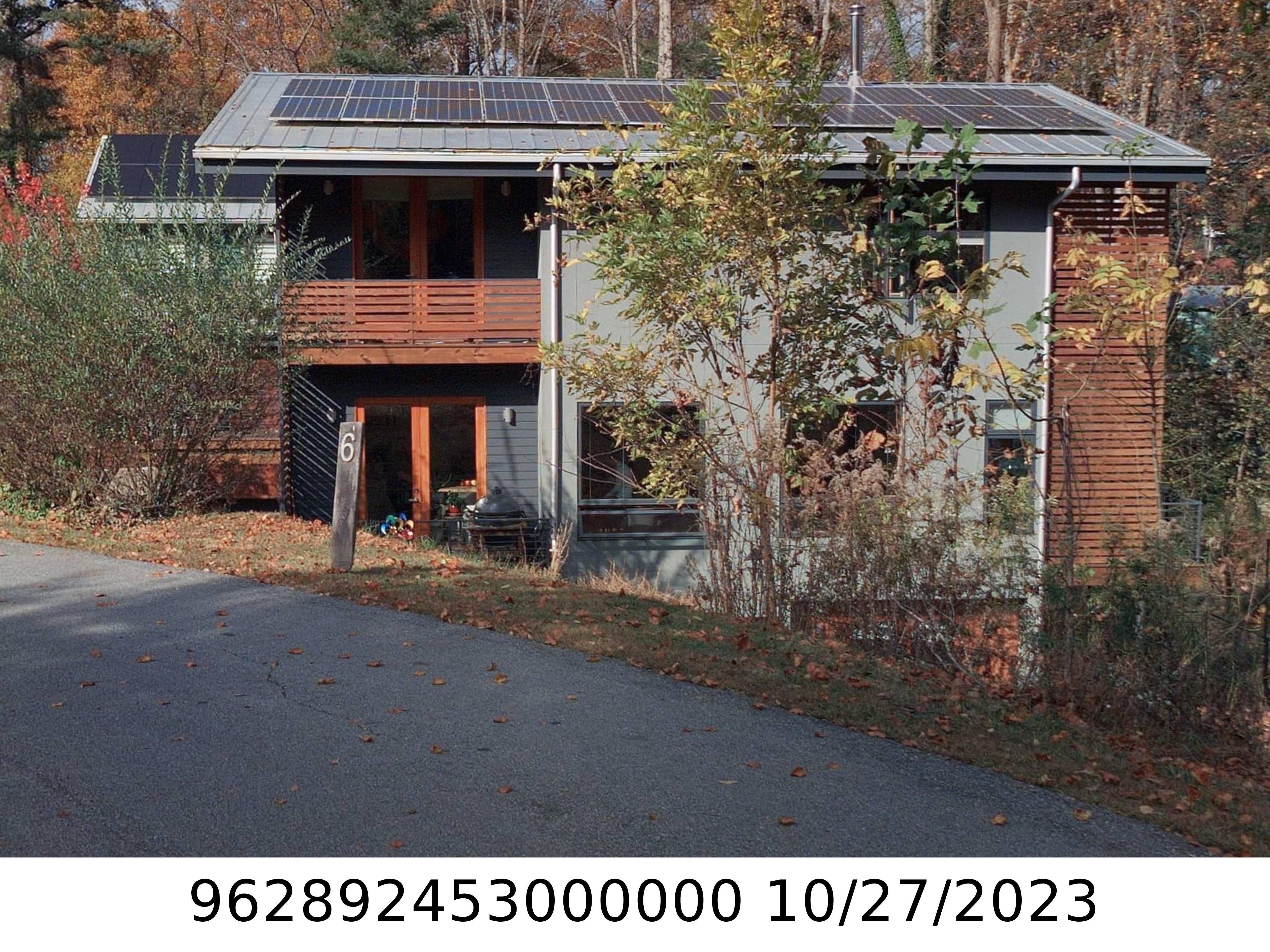 A picture of the property located at 51 SHELBURNE WOODS DR, ASHEVILLE NC 28806.