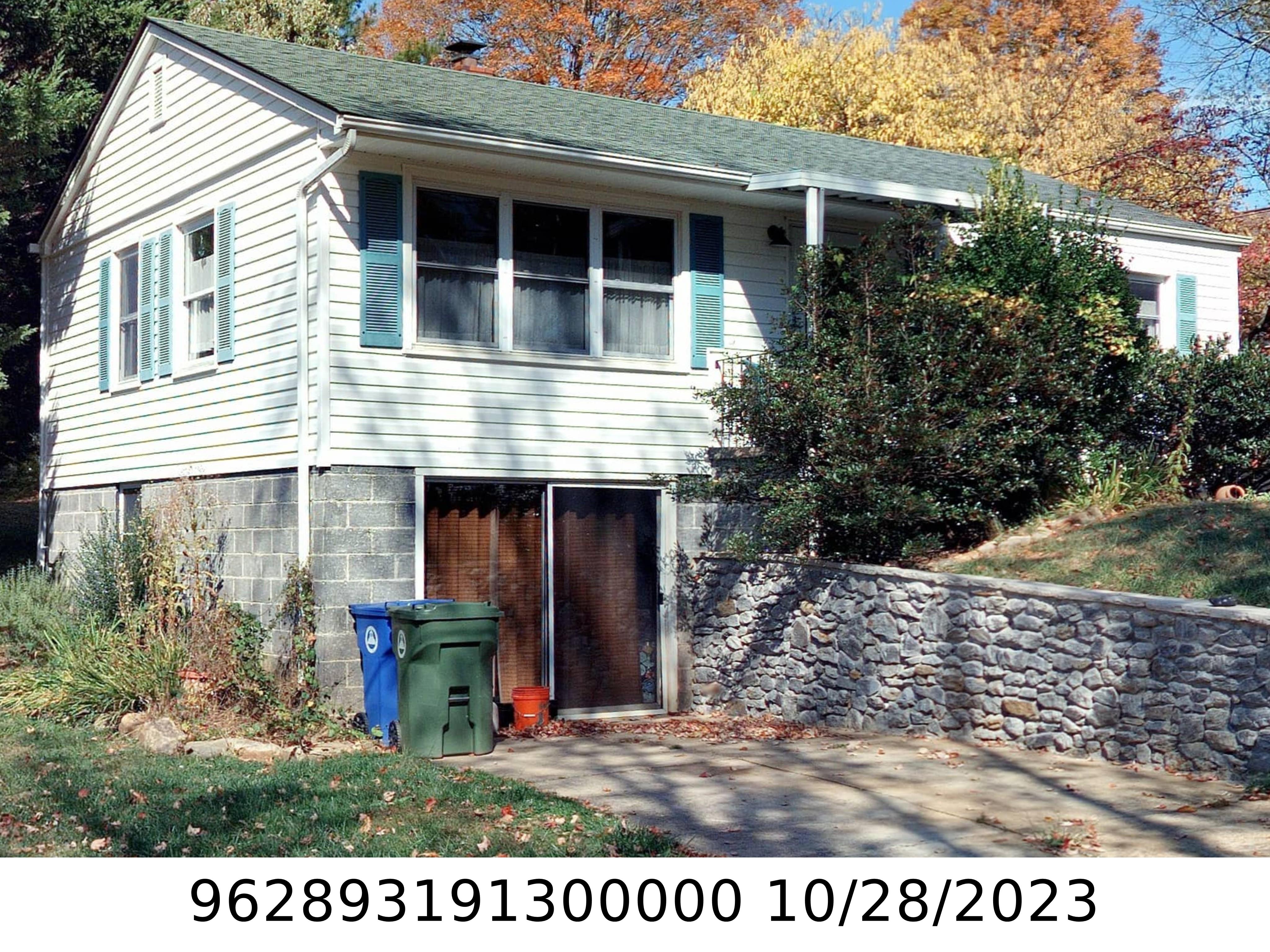 A picture of the property located at 55 DUNN ST, ASHEVILLE NC 28806.