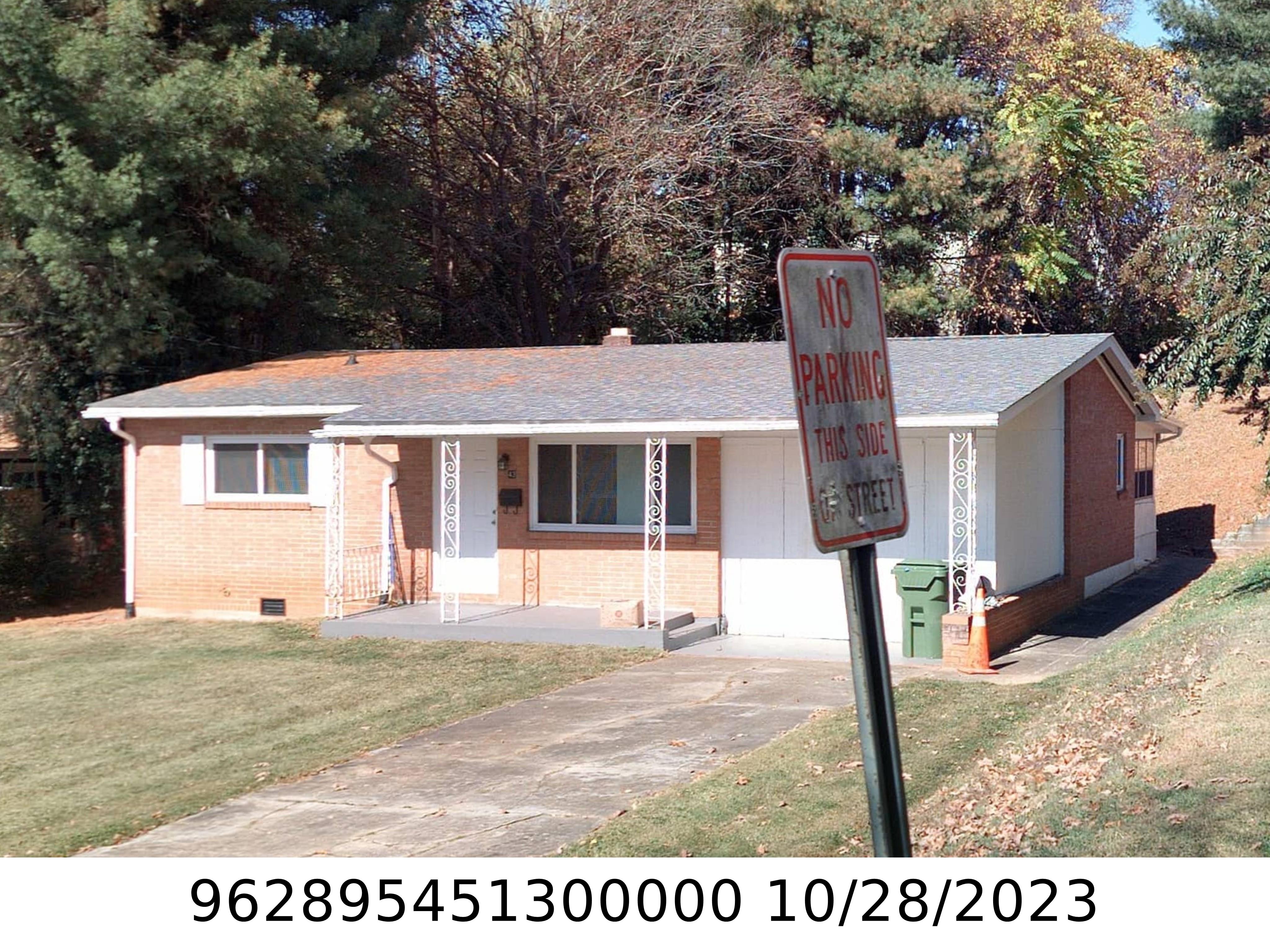 A picture of the property located at 43 REDFERN ST, ASHEVILLE NC 28806.