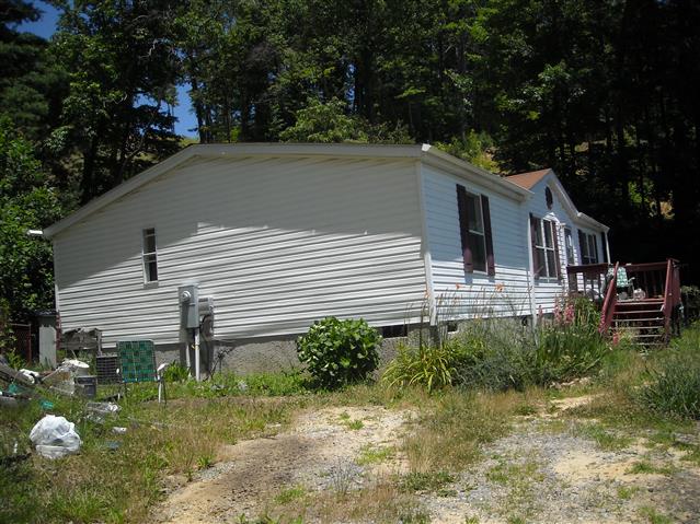 A picture of the property located at 231 MAGNOLIA WAY, ASHEVILLE NC 28806.
