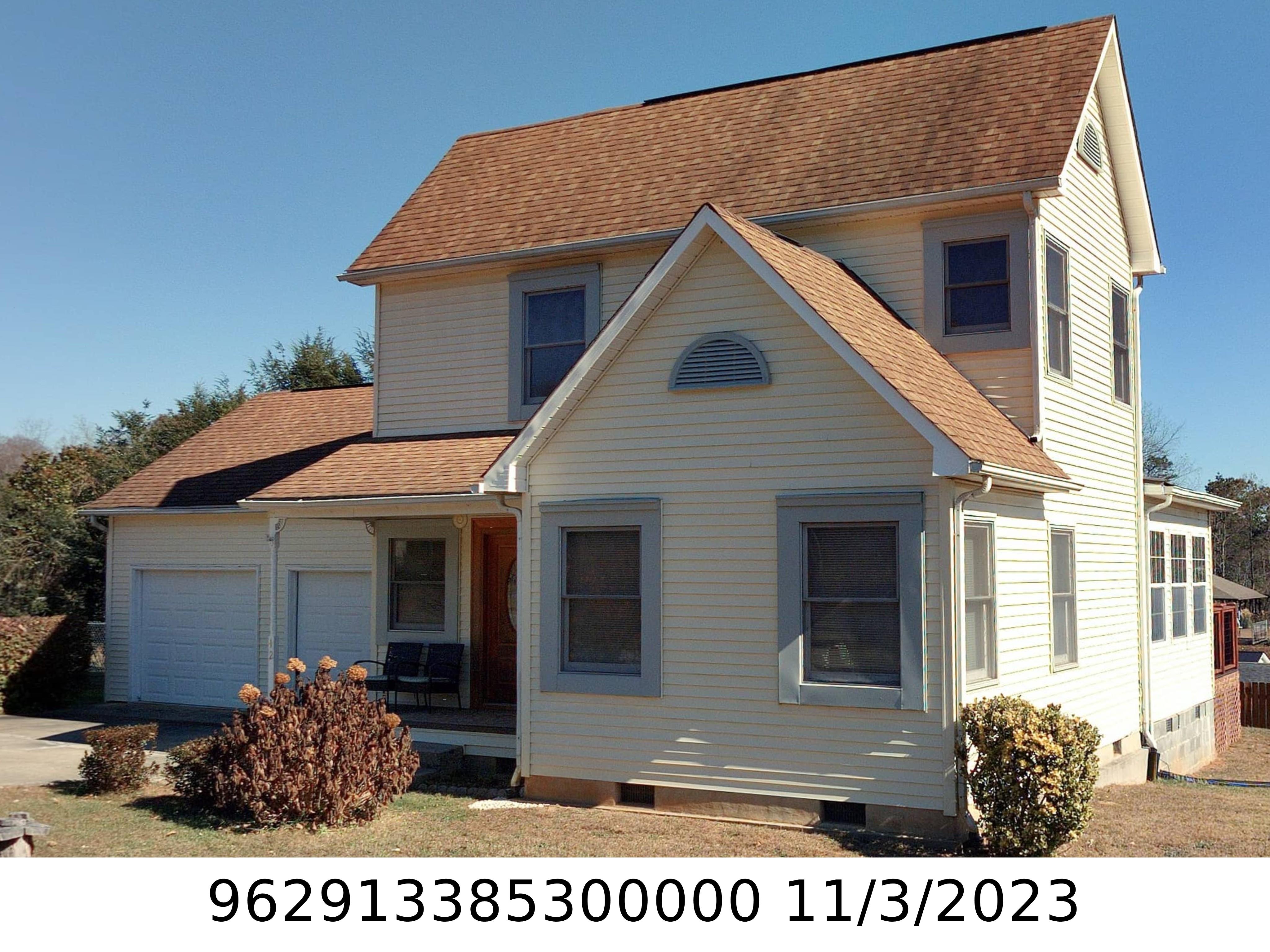 A picture of the property located at 42 SYDNEY LN, ASHEVILLE NC 28806.