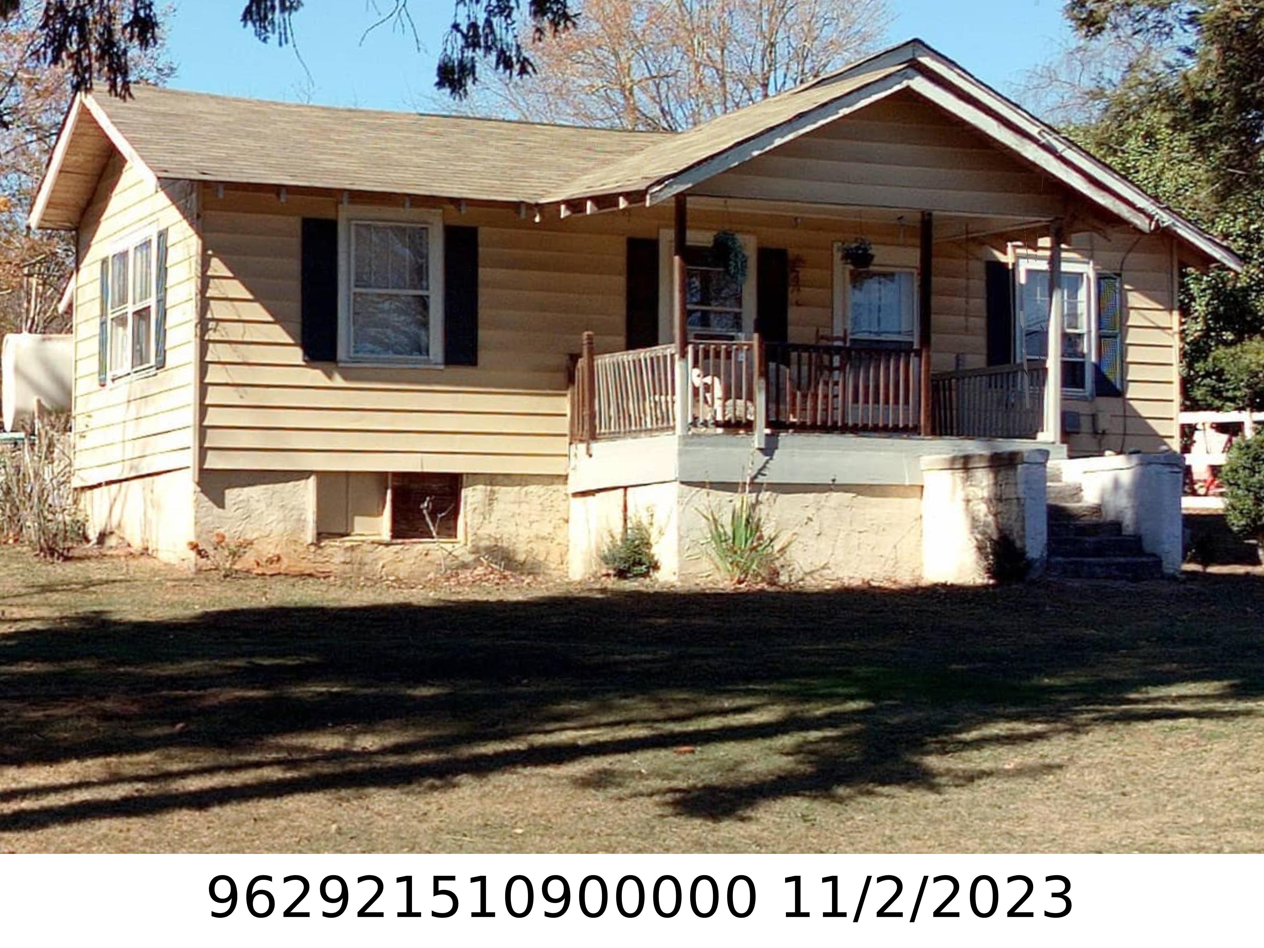 A picture of the property located at 10 HAPPY VALLEY RD, ASHEVILLE NC 28806.