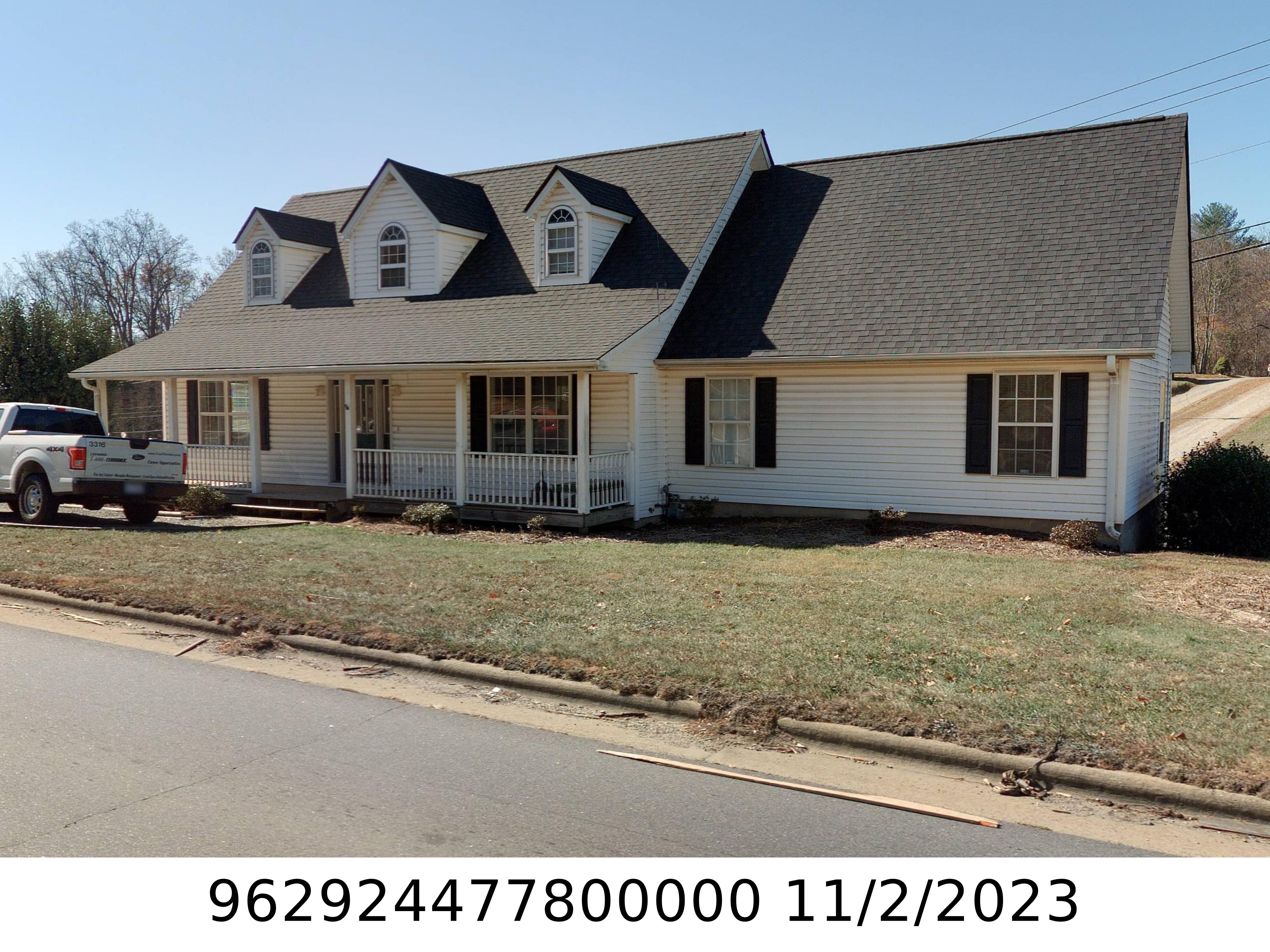 A picture of the property located at 396 NEW LEICESTER HWY, ASHEVILLE NC 28806.