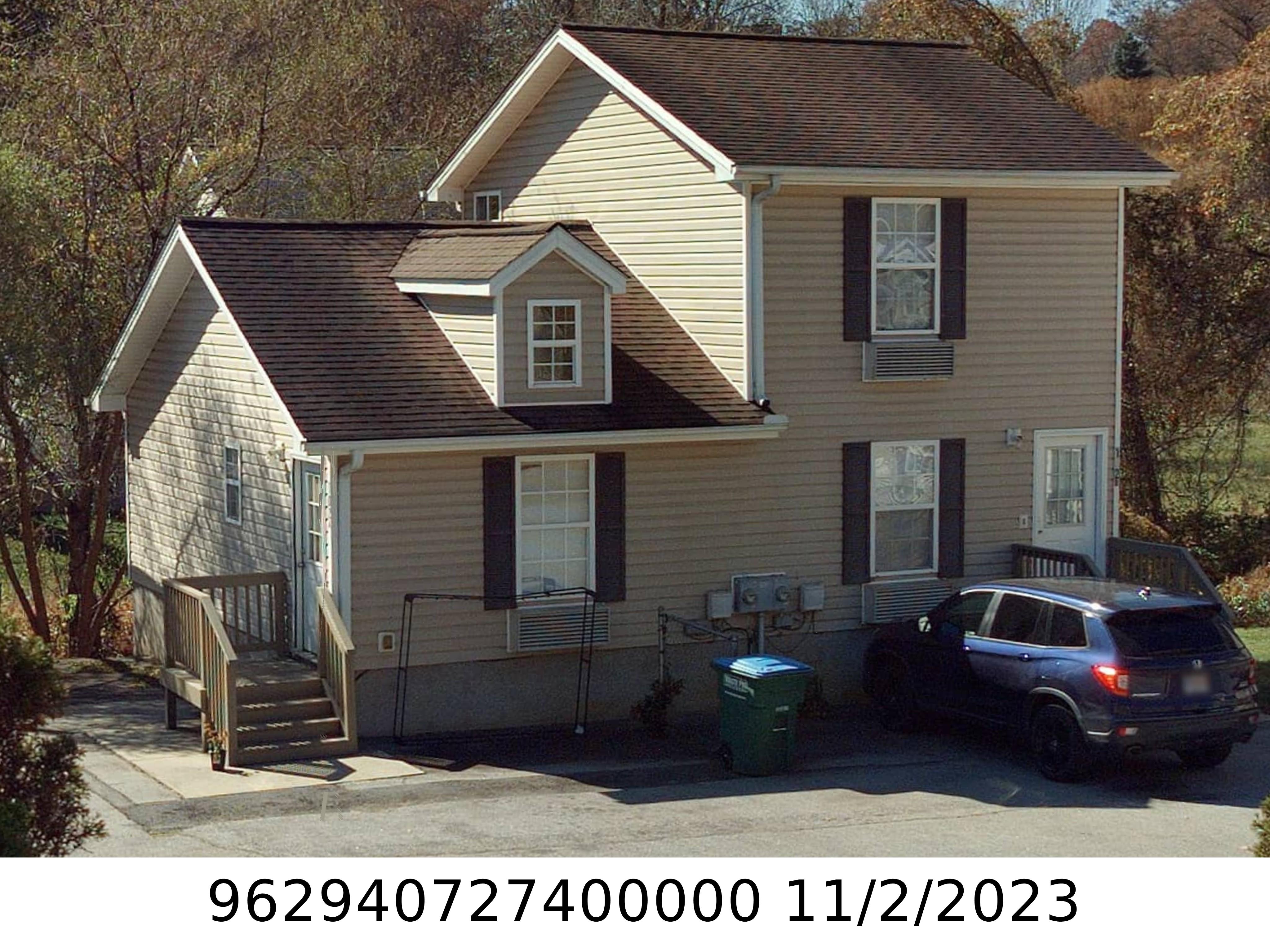 A picture of the property located at 102 SKYHAWK LN, ASHEVILLE NC 28806.