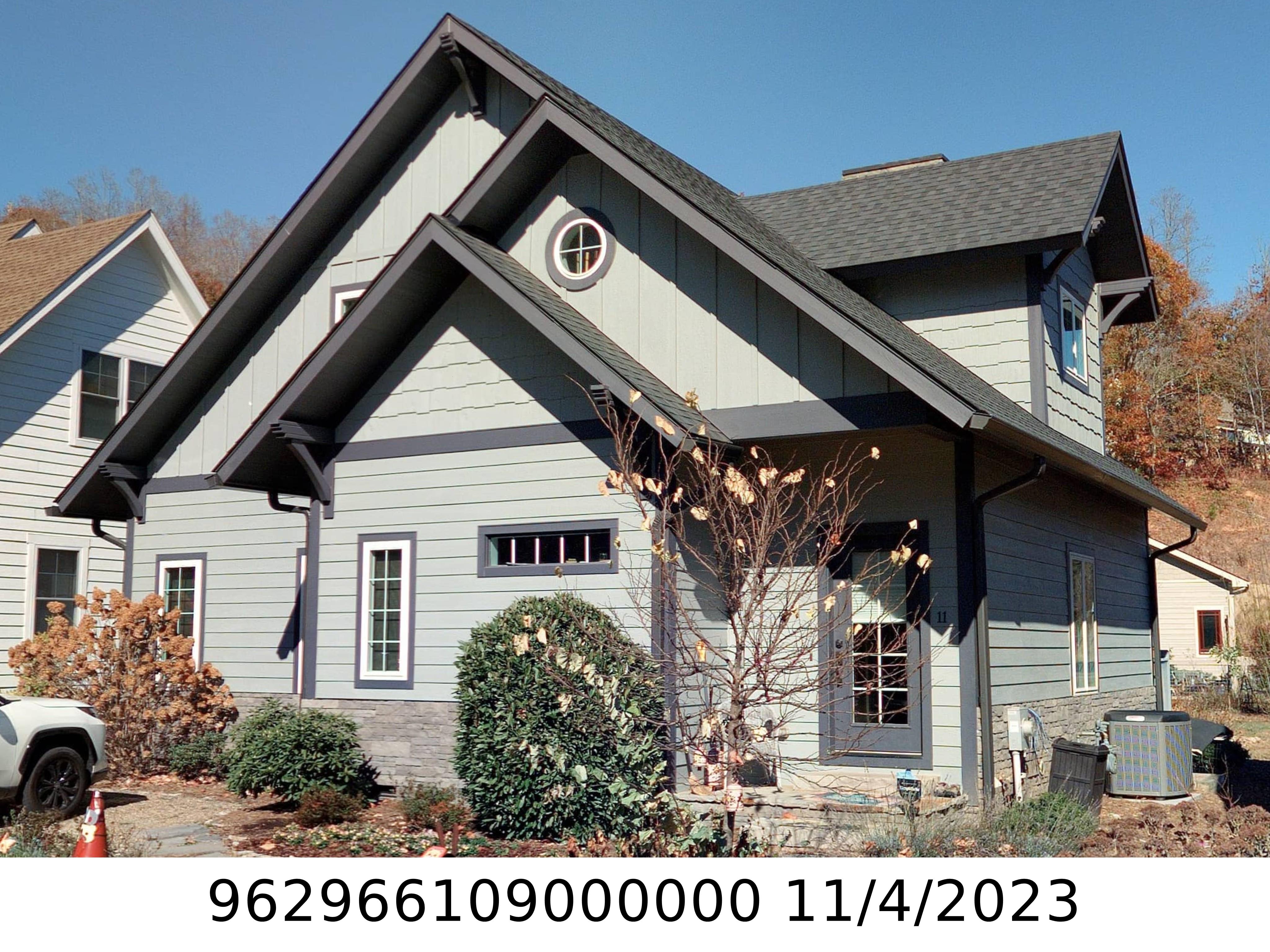 A picture of the property located at 11 VERDE DR, ASHEVILLE NC 28806.