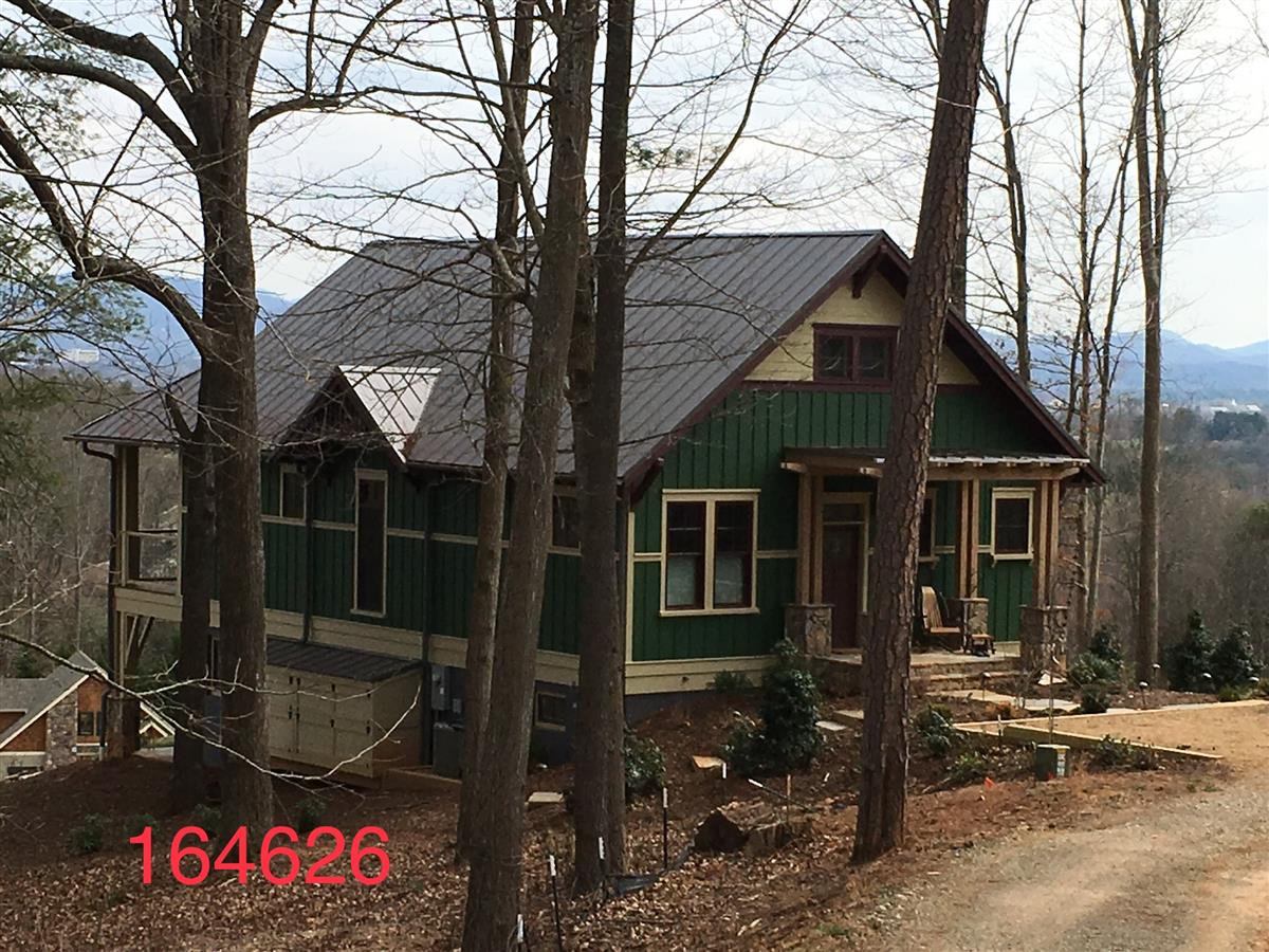 A picture of the property located at 29 ACADIA DR, ASHEVILLE NC 28806.