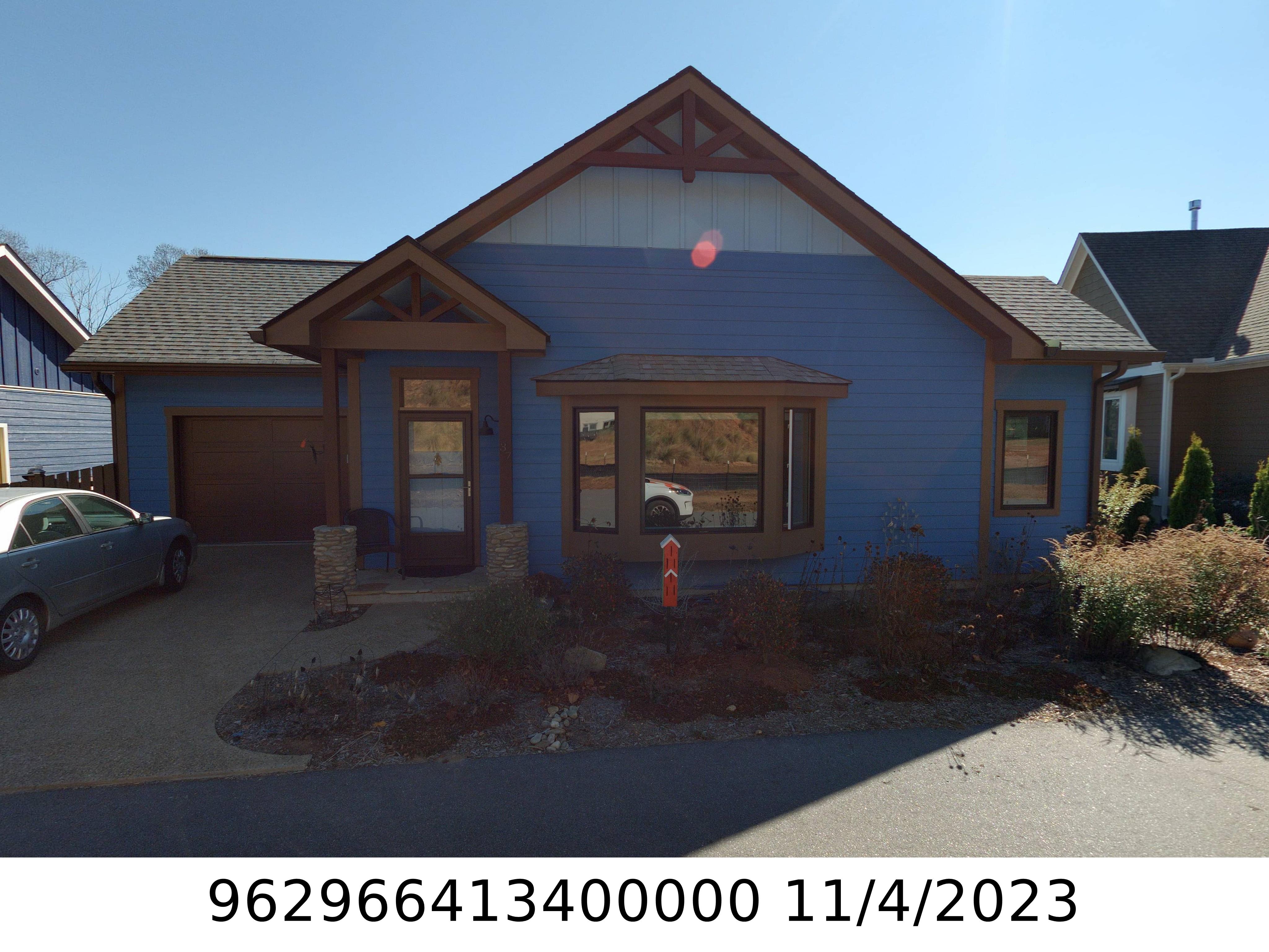 A picture of the property located at 37 VERDE DR, ASHEVILLE NC 28806.