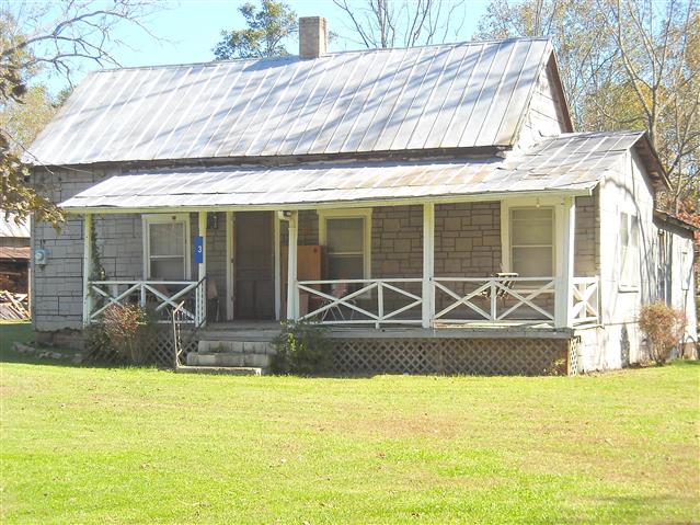 A picture of the property located at 3 RED TAIL HAWK LN WOODFIN NC.