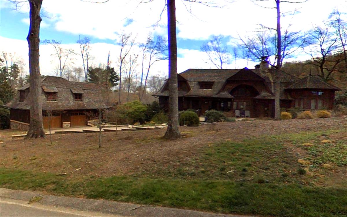 A picture of the property located at 32 DEEP CREEK TRL, ARDEN NC 28704.