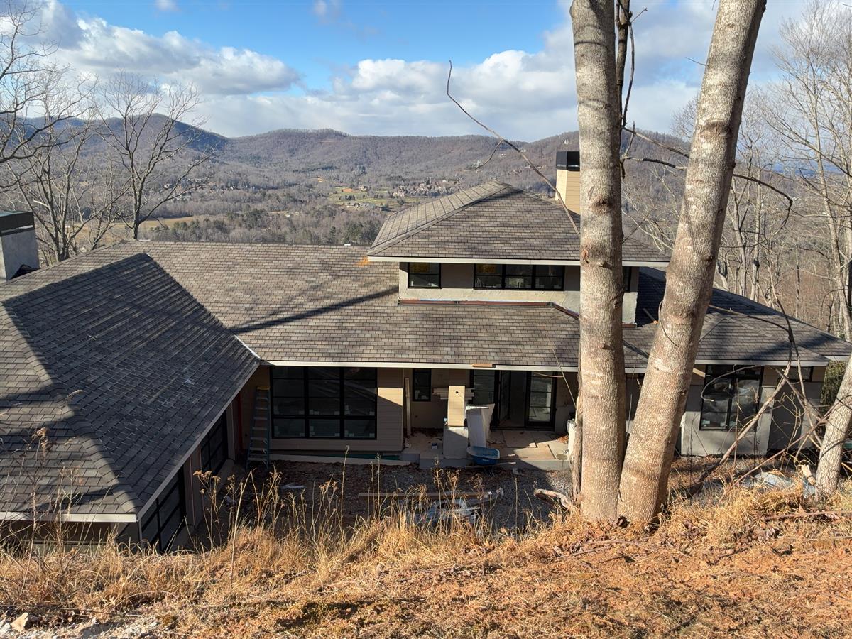 A picture of the property located at 309 SECLUDED HILLS LN, ARDEN NC 28704.