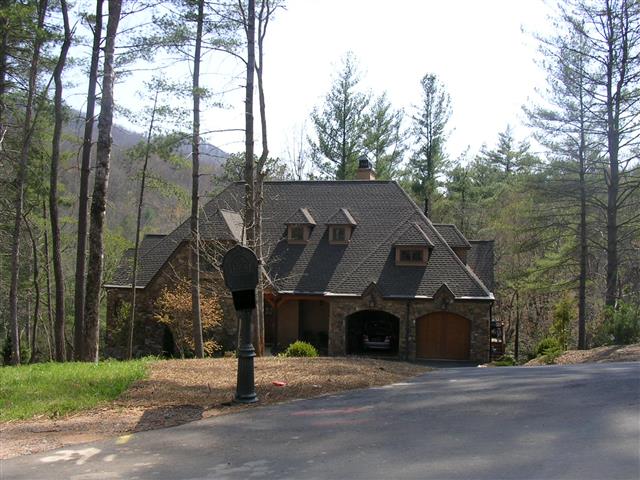 A picture of the property located at 2 RUNNING CREEK TRL, ARDEN NC 28704.