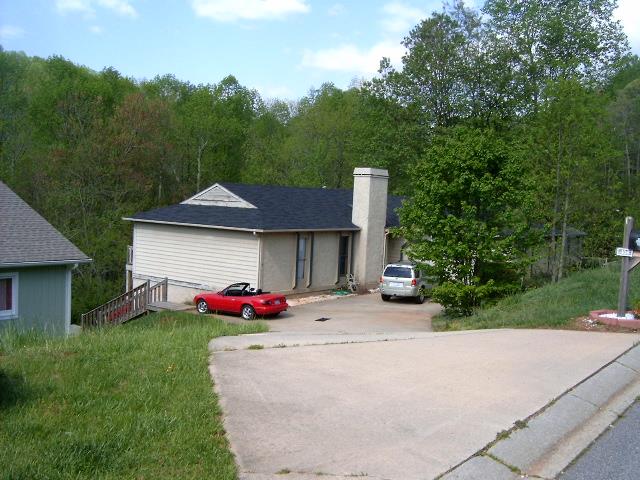 A picture of the property located at 108 AVERYS CREEK LN, ARDEN NC 28704.